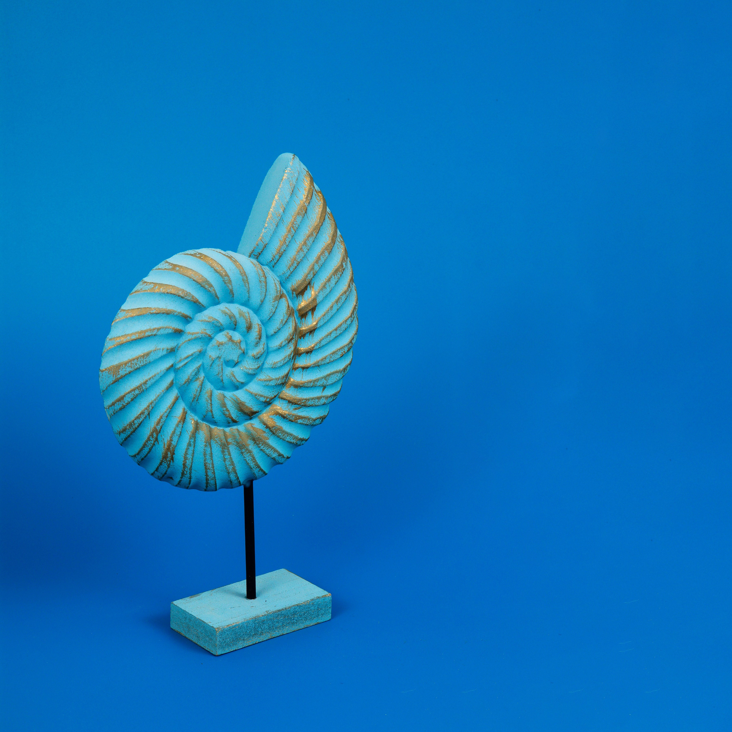 Фигурки. Статуэтки