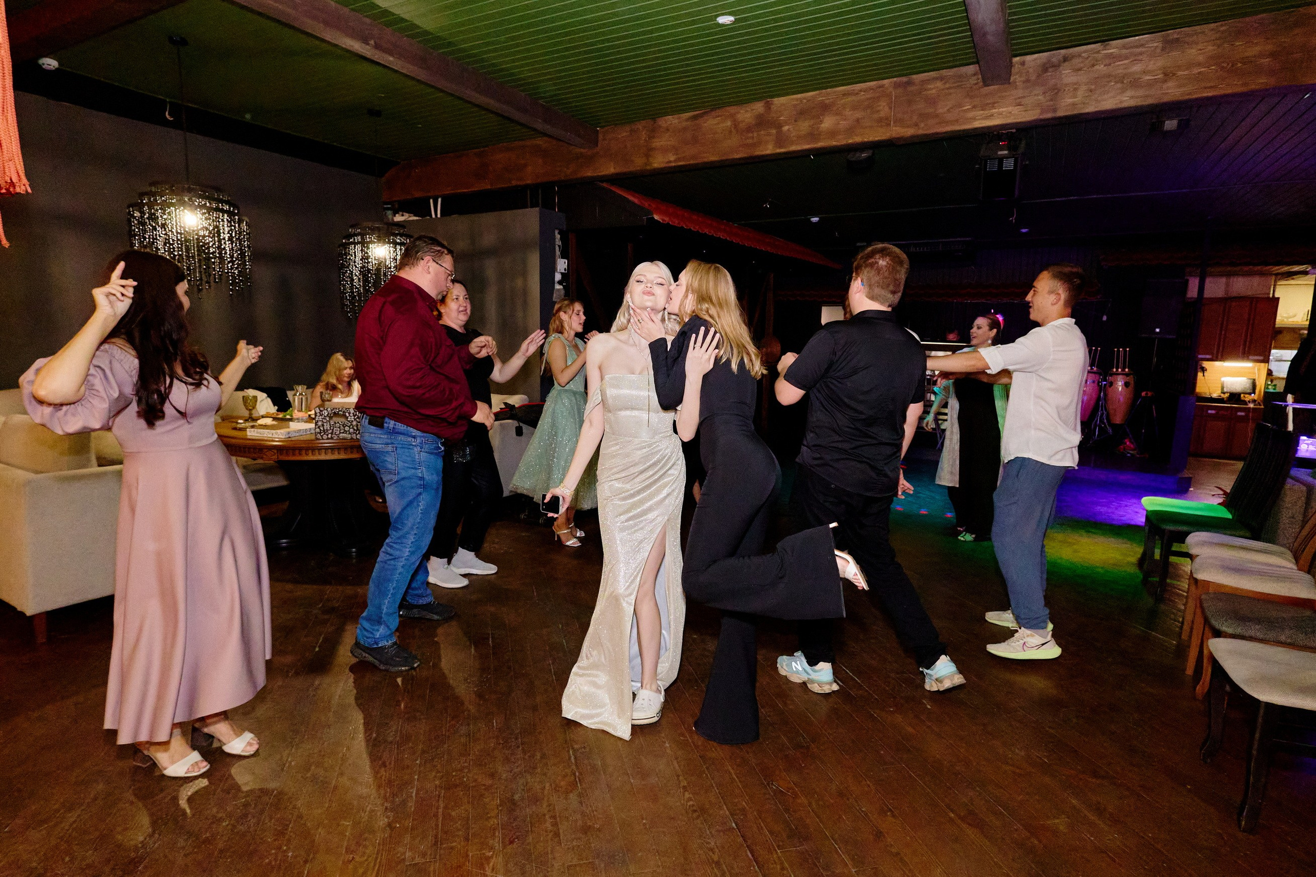 Выпускной 35 Сош. Фотограф Выпускные альбомы Таганрог Сергей Коробченко