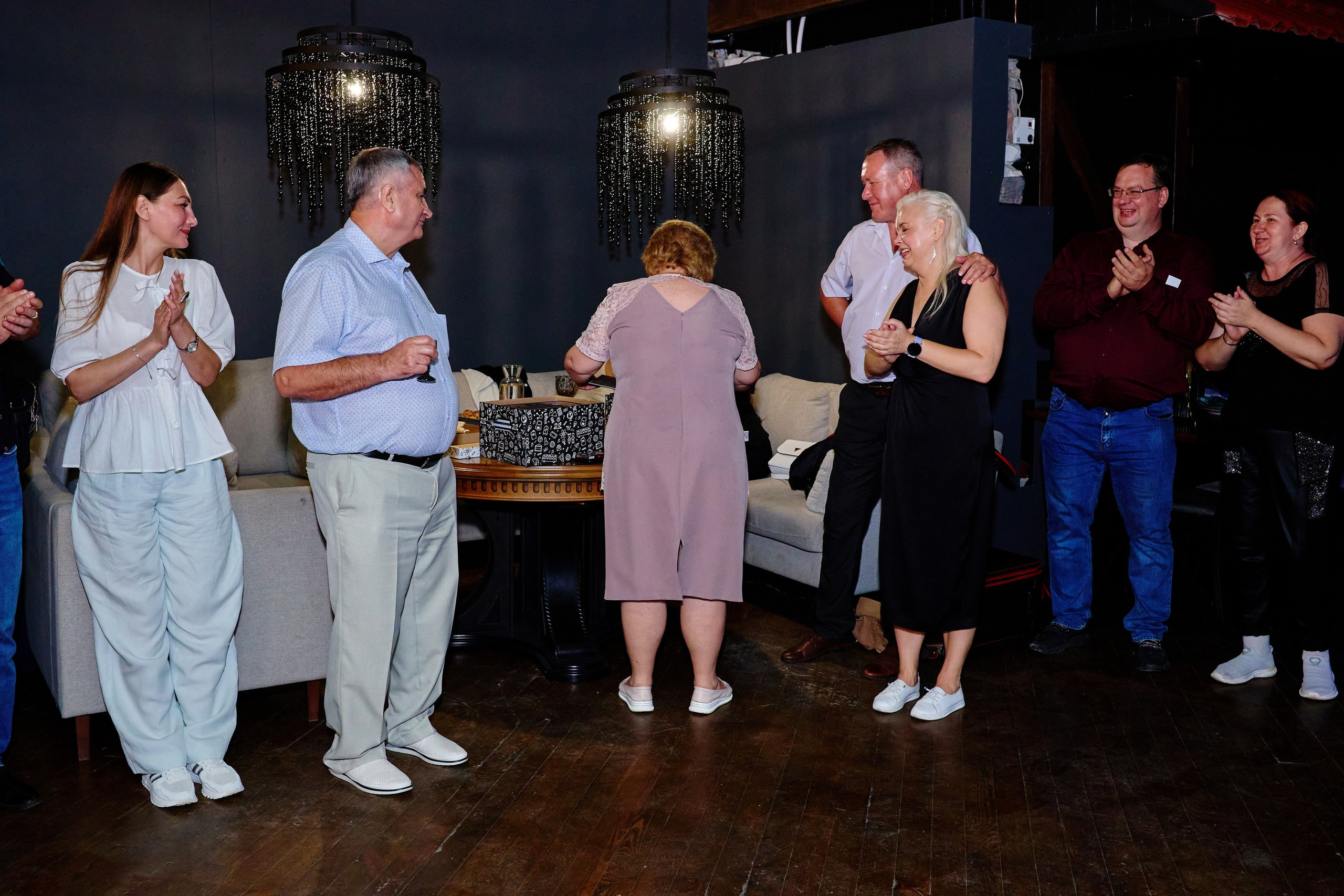 Выпускной 35 Сош. Фотограф Выпускные альбомы Таганрог Сергей Коробченко