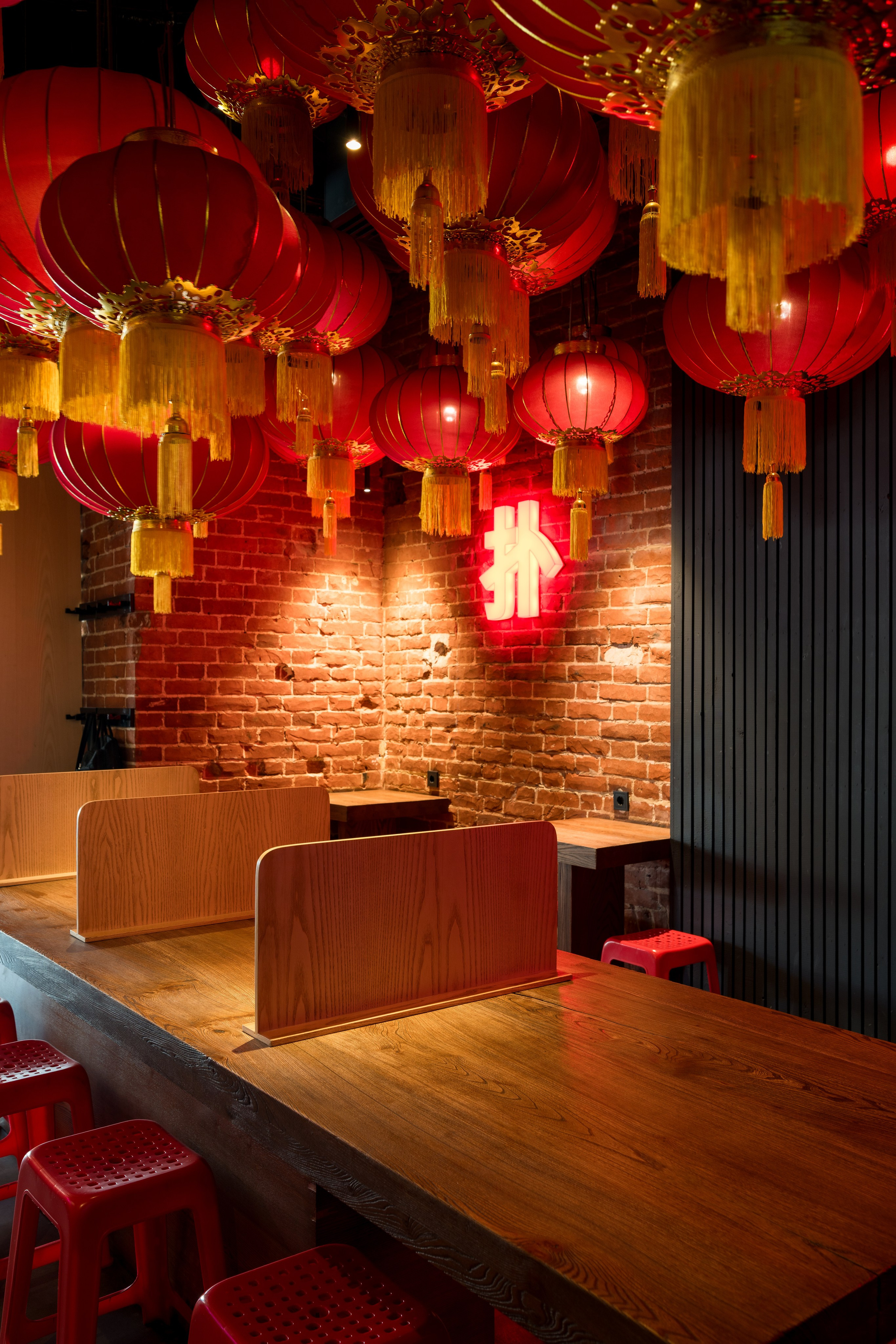 Интерьерная контент съемка азиатского ресторана в Ростове-на-Дону 