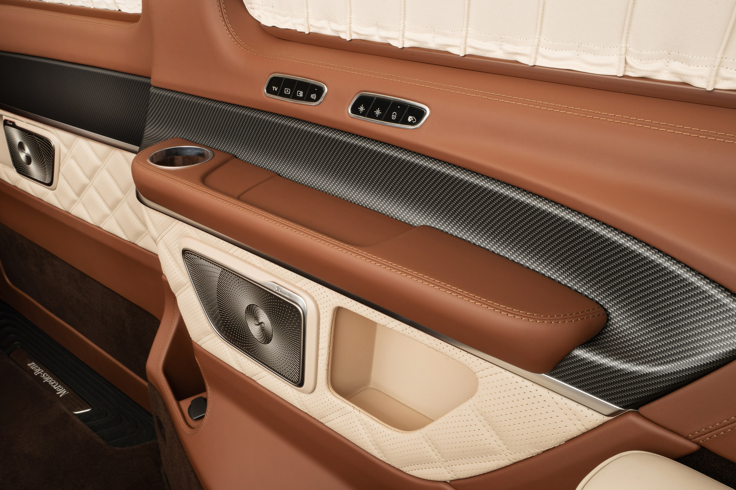 MB V-class «А1 АВТО». Фотограф Светлана Усова