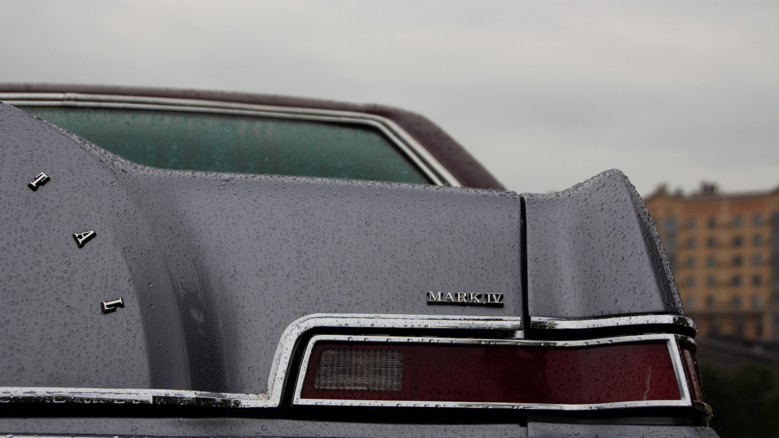 Фото Lincoln Continental Mark IV — купе американской классики