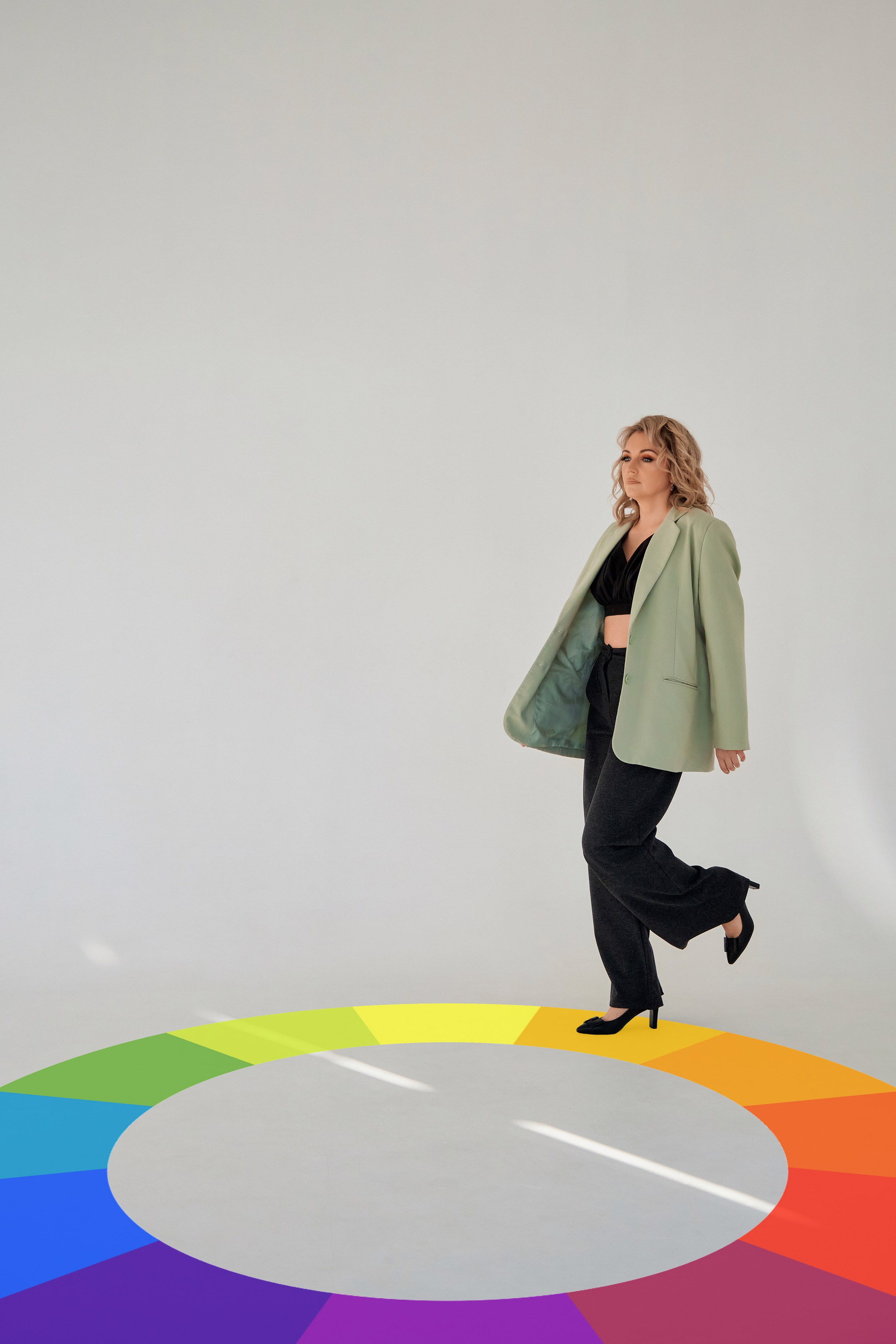 Олеся. Nail мастер. Портретная и контент съемка. Фотограф Таганрог Анна Трайжон