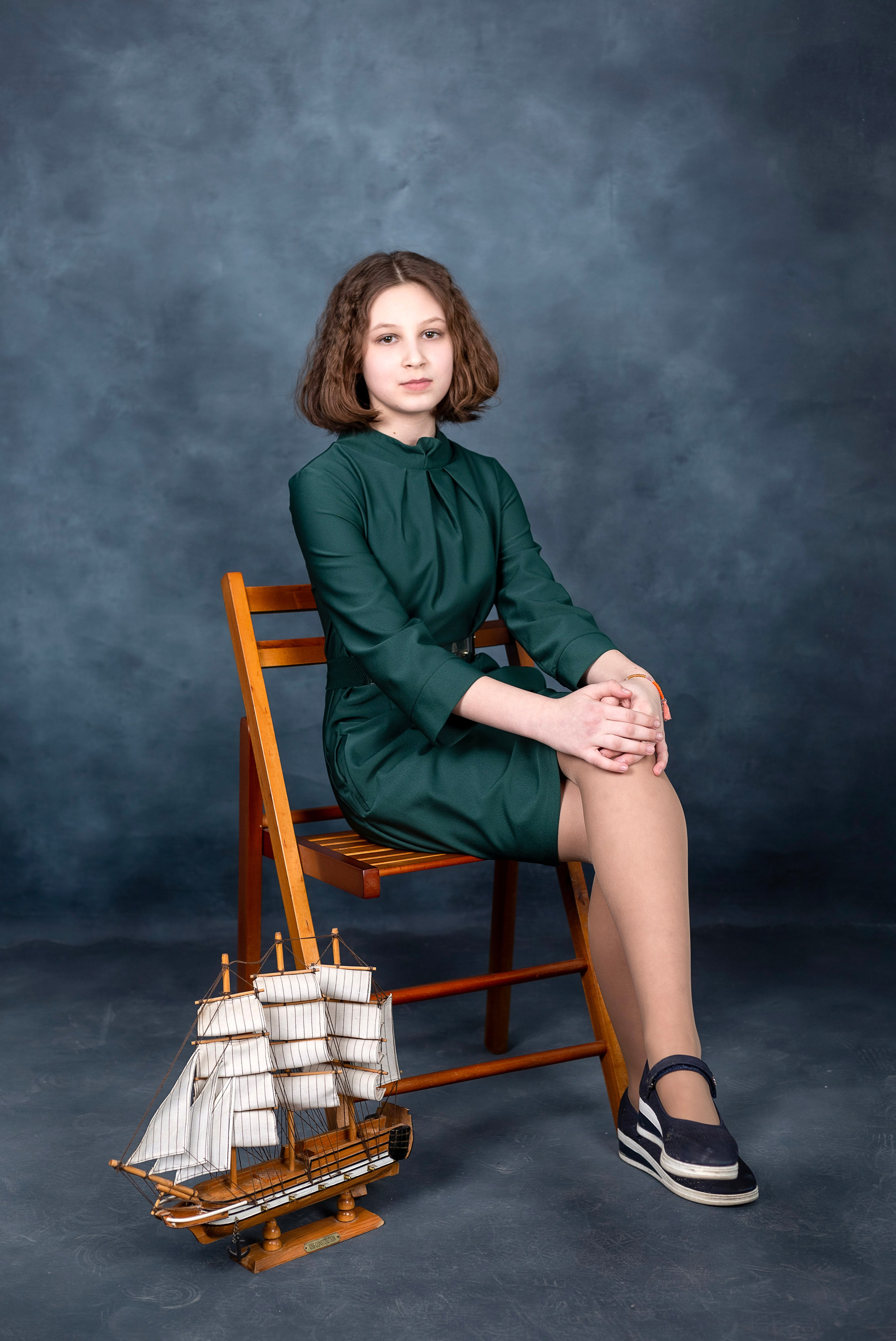 Портреты  — младшая школа (фоны, школа, улица). Выпускные альбомы Воронеж от Веры Соколовой