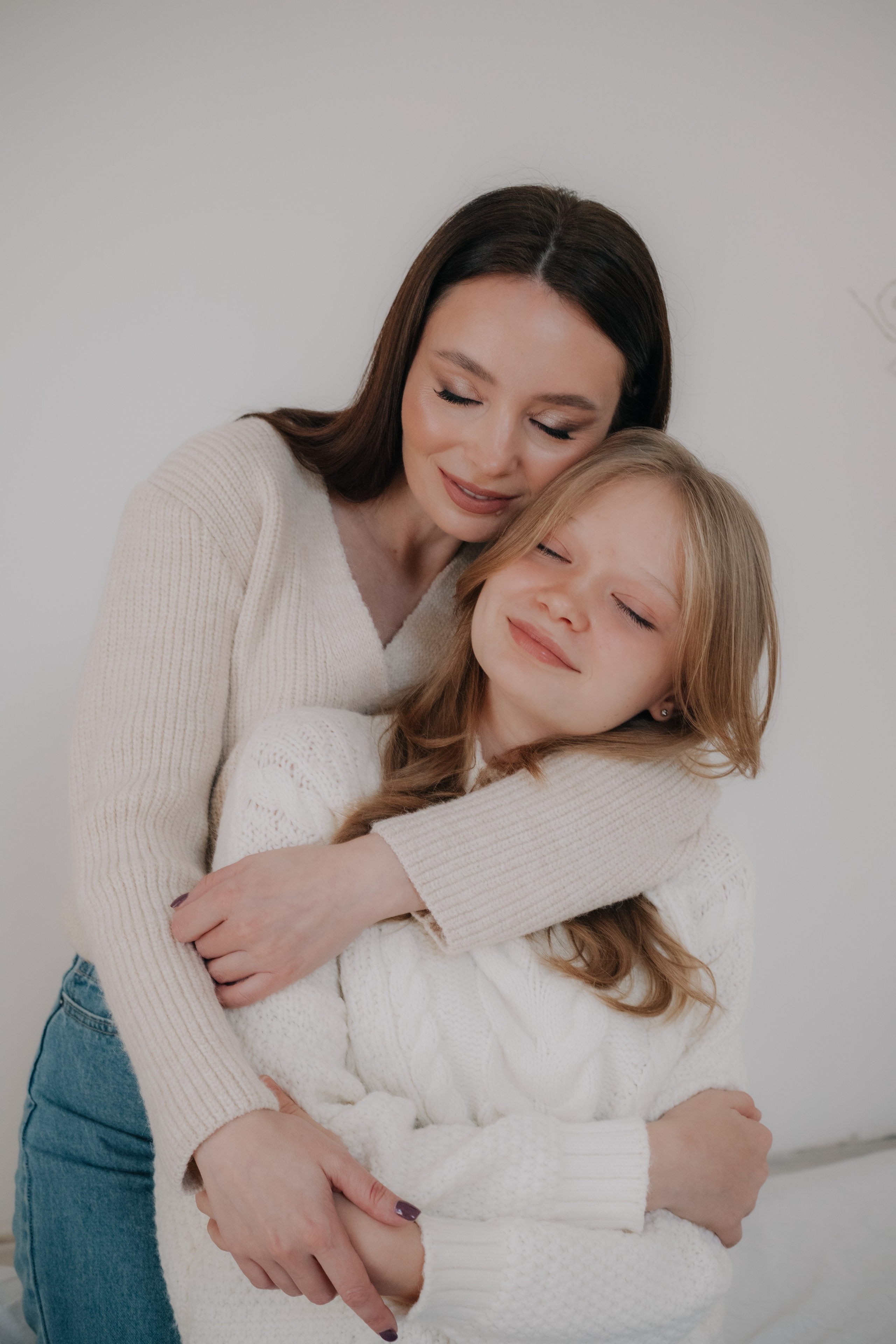 Полина и Мария (Видное студия У подруг). Семейный и свадебный фотограф Видное Москва Екатерина Пятова