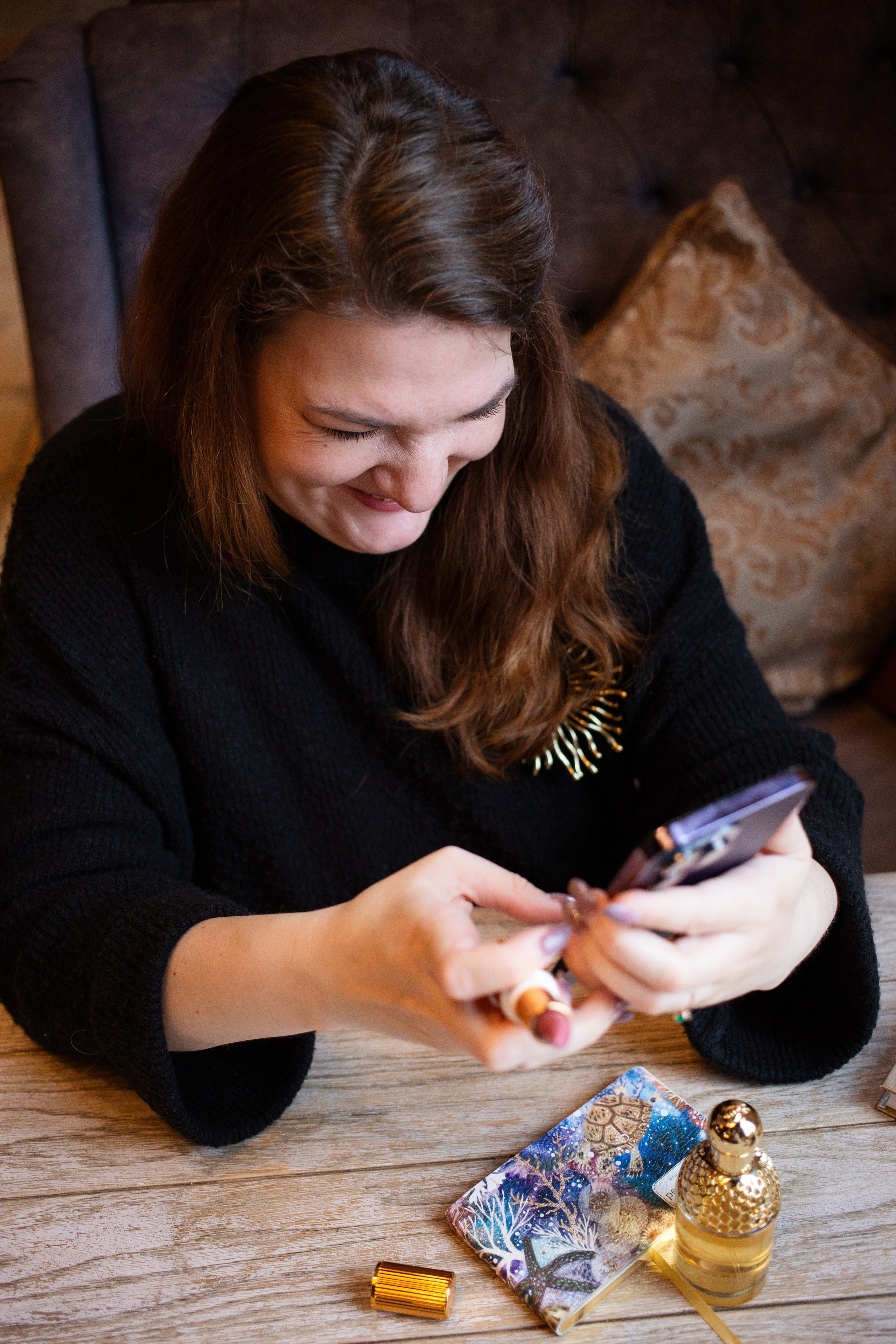 Фотосессия в уютном кафе и парке СПб, осенняя фотопрогулка. Портретные фотосессии, контент-съемки, репортаж