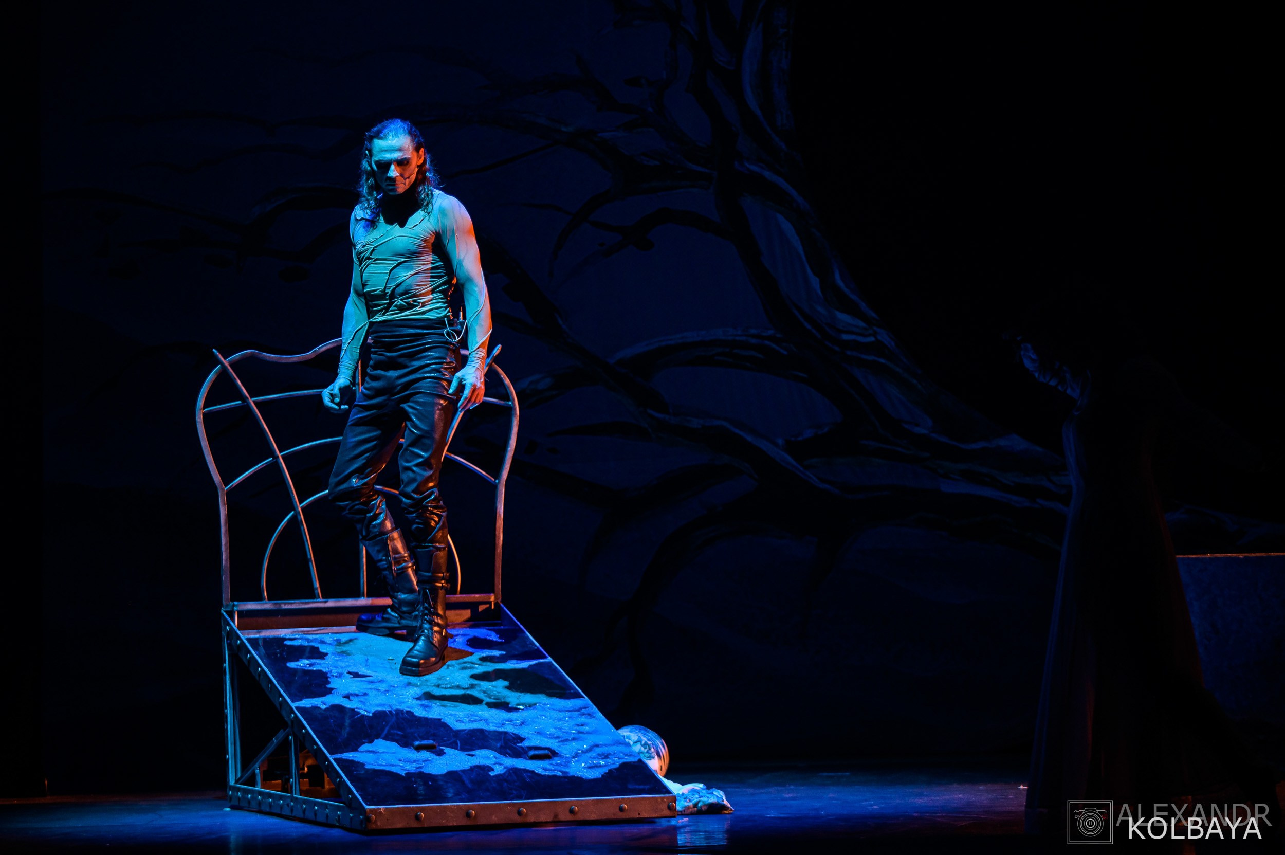 Дракула. Концертный и театральный репортажный фотограф в Москве Александр Колбая