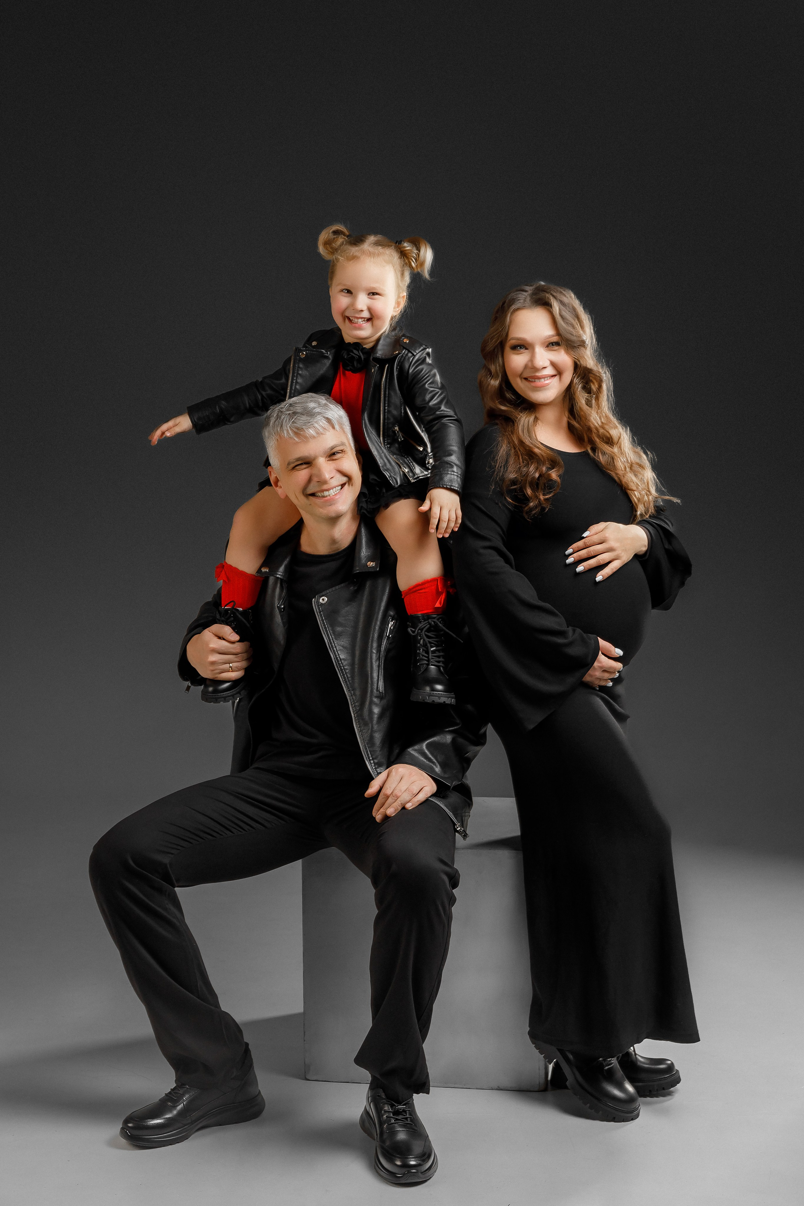 В фотостудии. Профессиональная фотосессия в Москве и Московской области