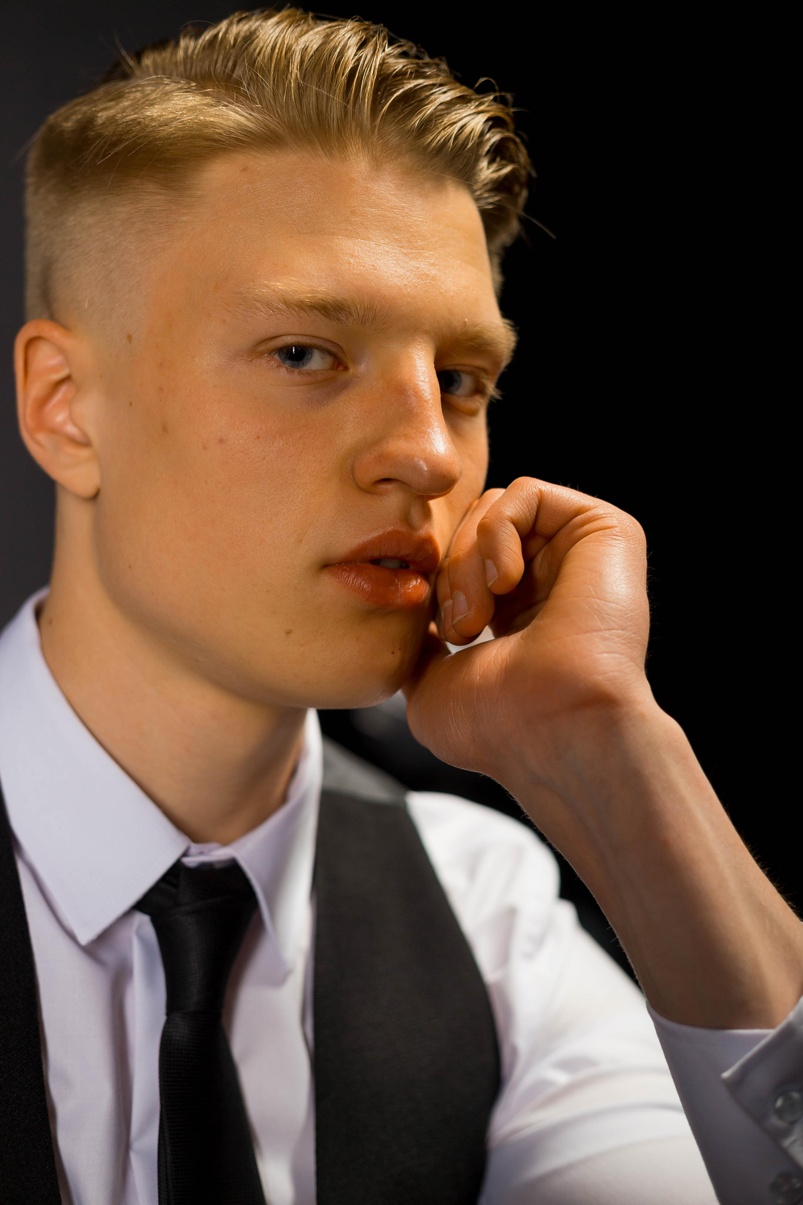 Илья. Портретный фотограф Илья Лучинин город Ижевск