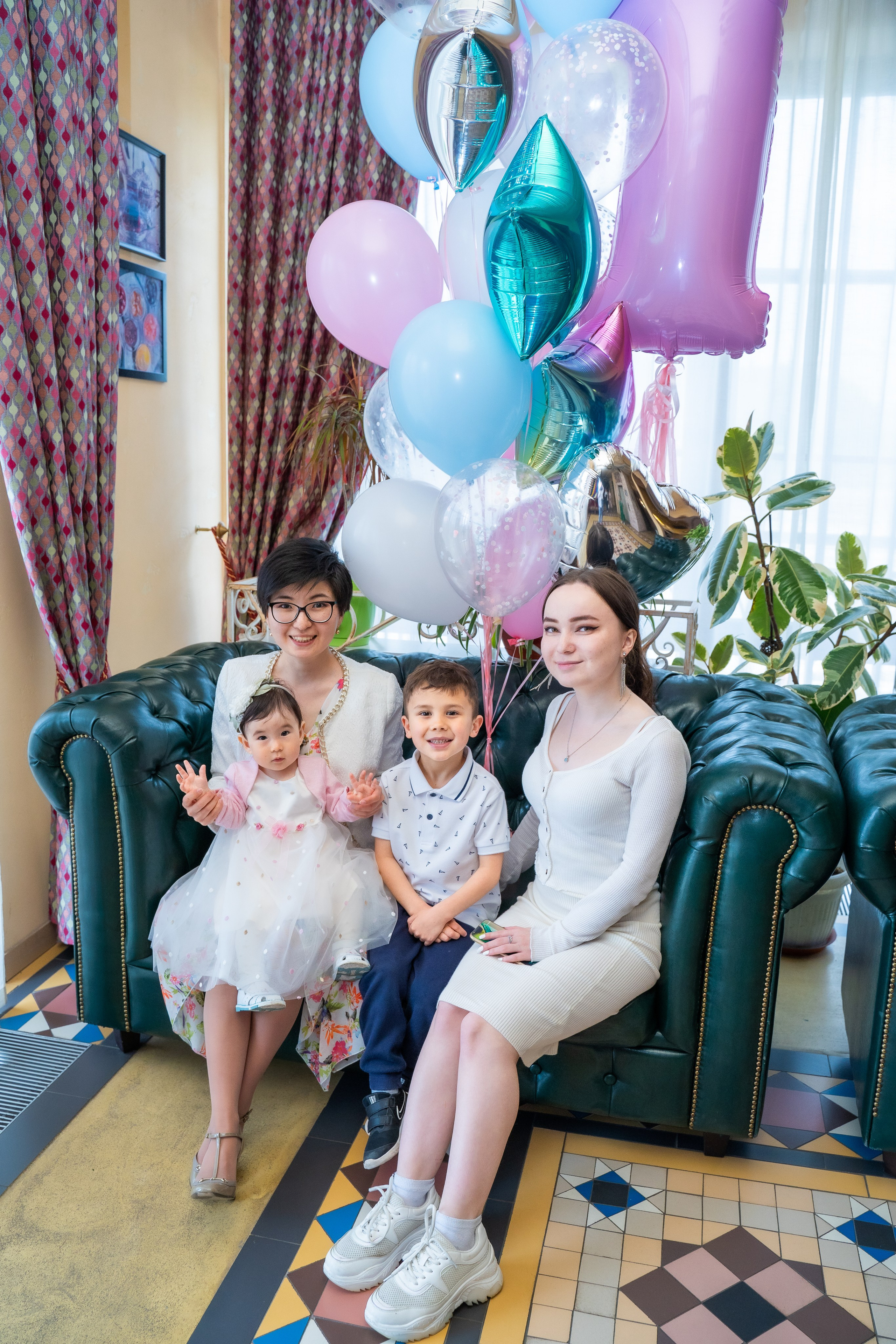 Фотограф на детский день рождения в Москве — заказать съемку праздника