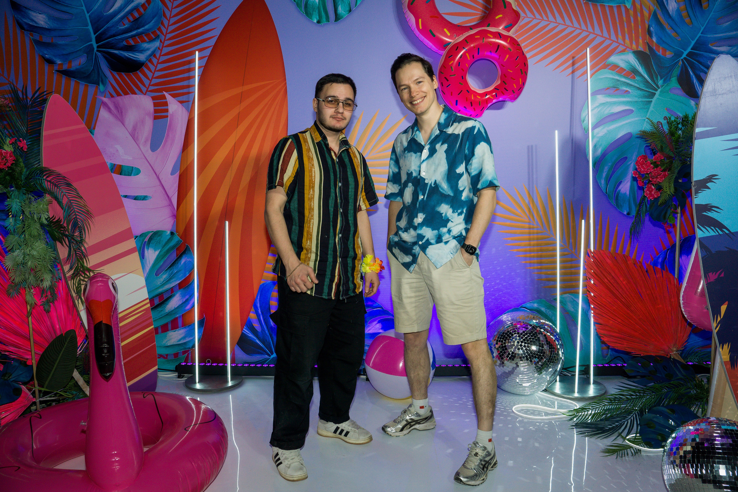 МТС корпоратив Гавайская вечеринка. Фотограф