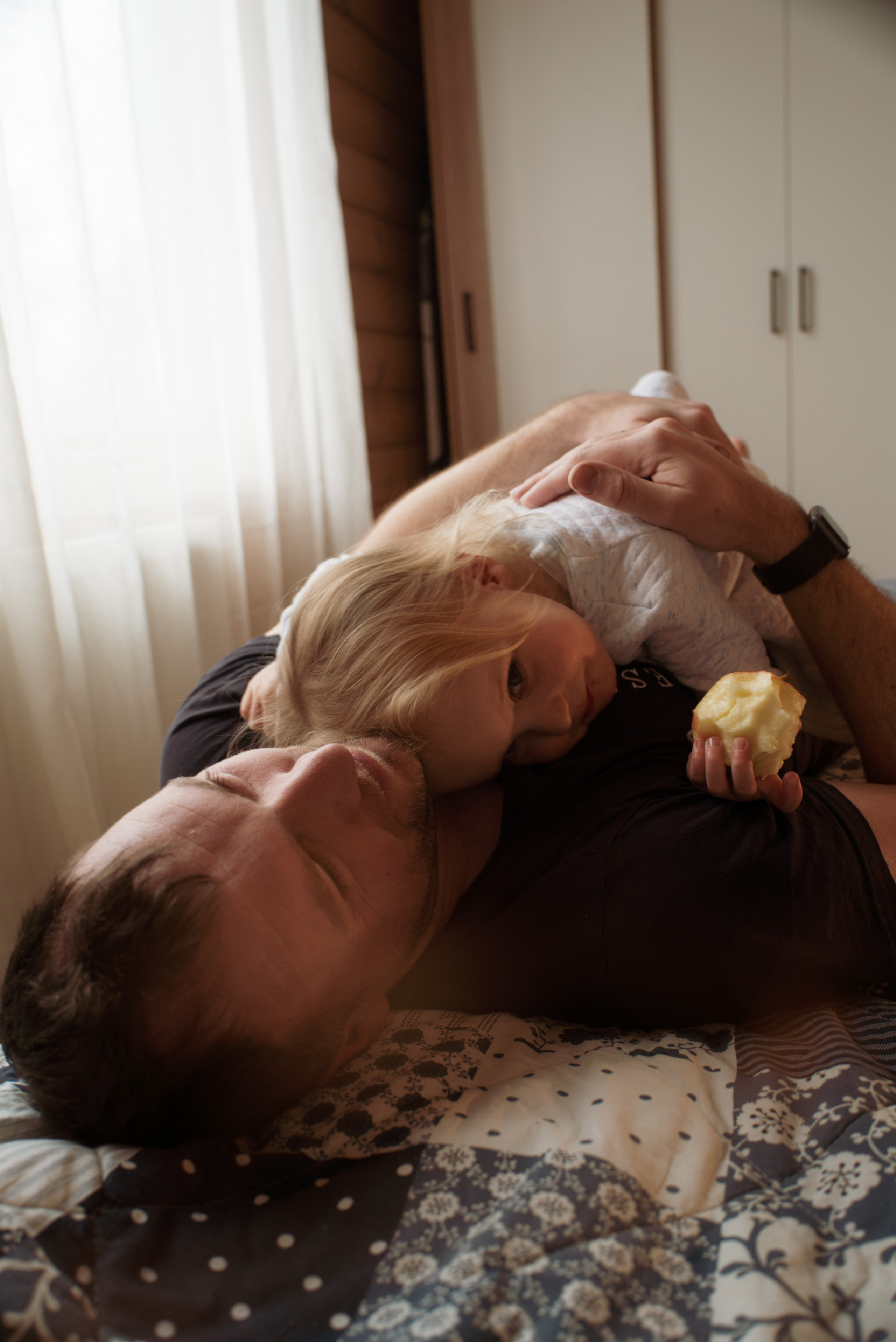 Домашняя фотосессия с двумя детьми. Видеограф Осинина Татьяна — видеосъемка в Москве