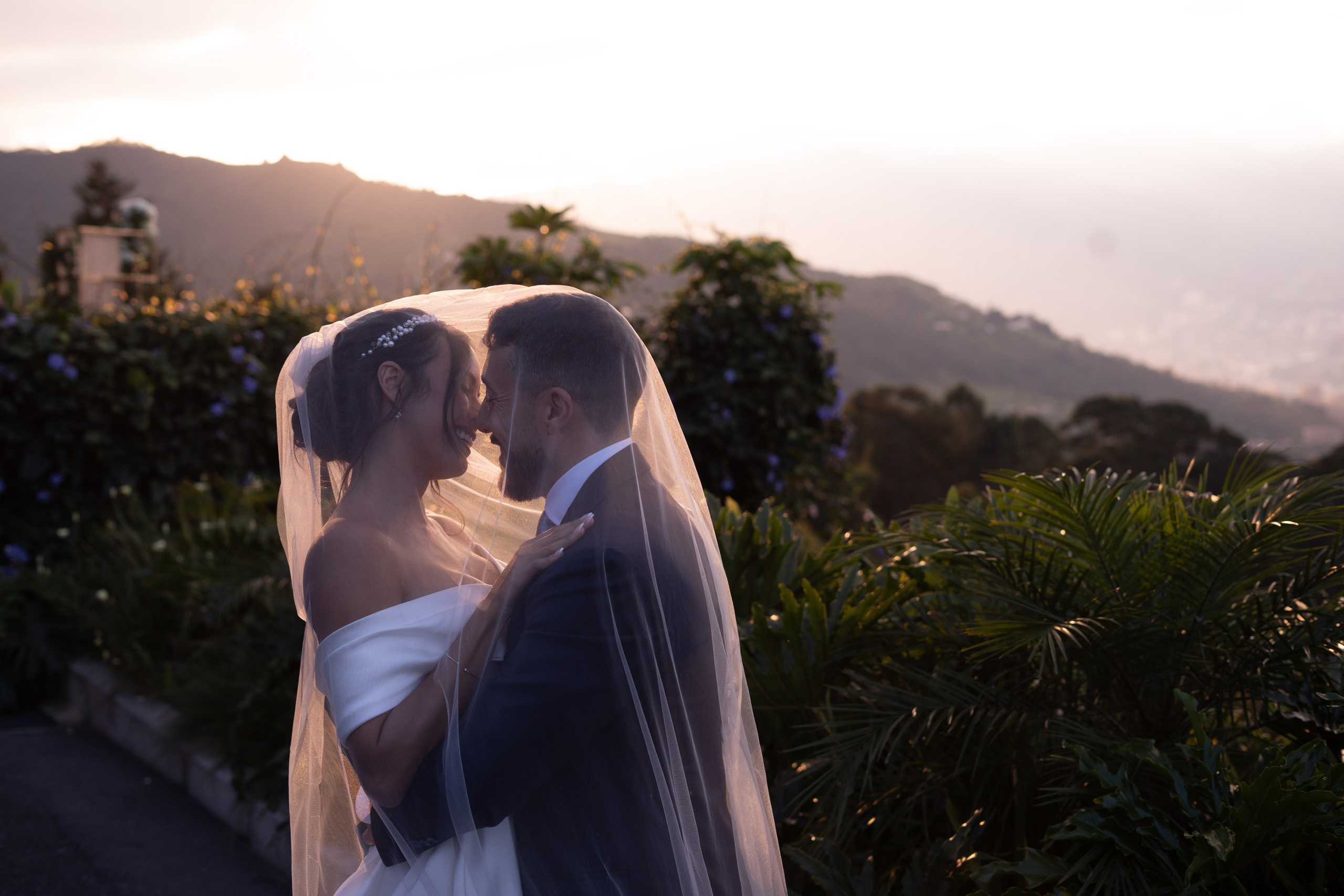 Natalia and Germano. Wedding Photographer in Barcelona and Medellin
