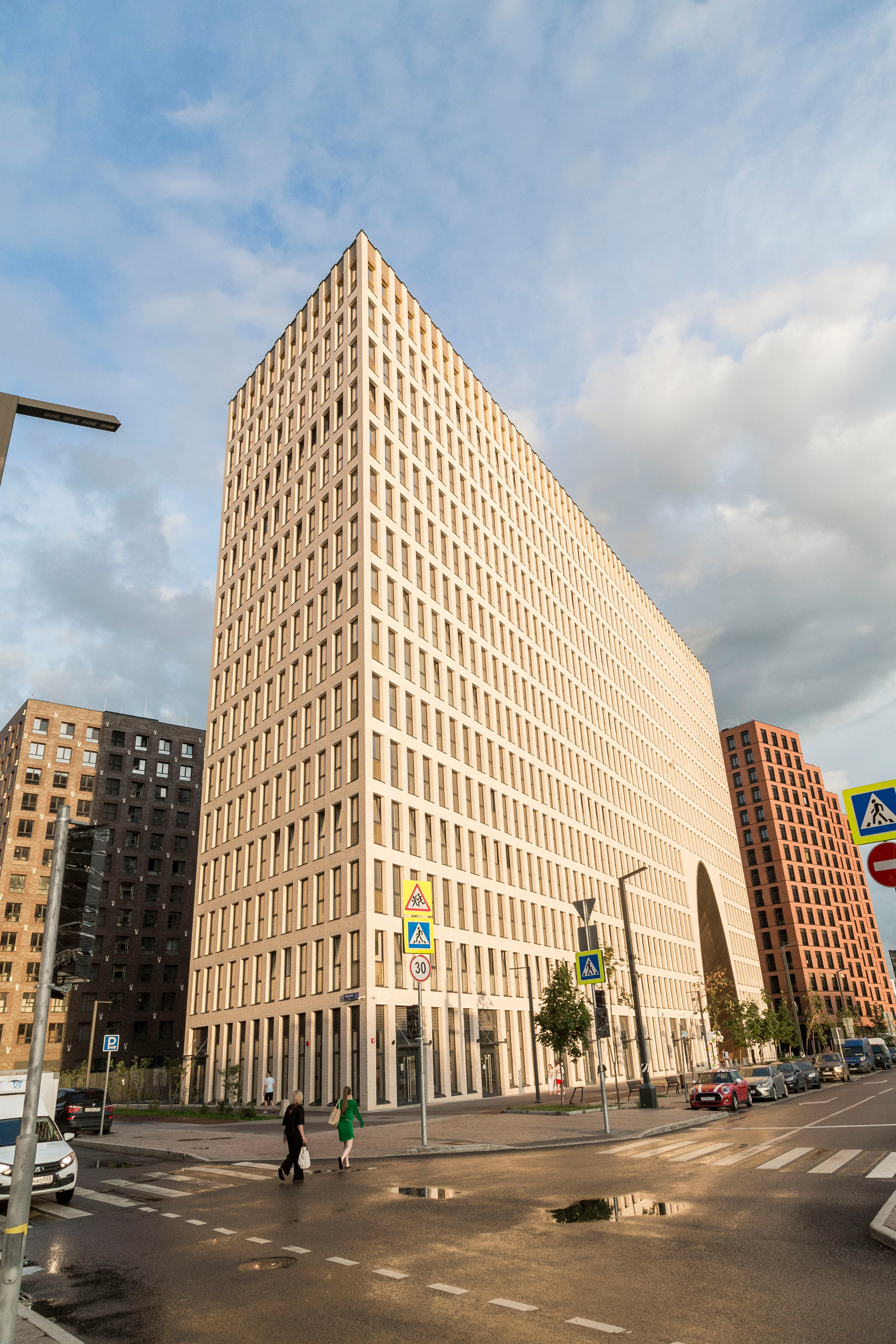 ЗИЛАРТ. Дом с золотой аркой. Проект фотографа Александра Высокина — «Фотоархитектоника»