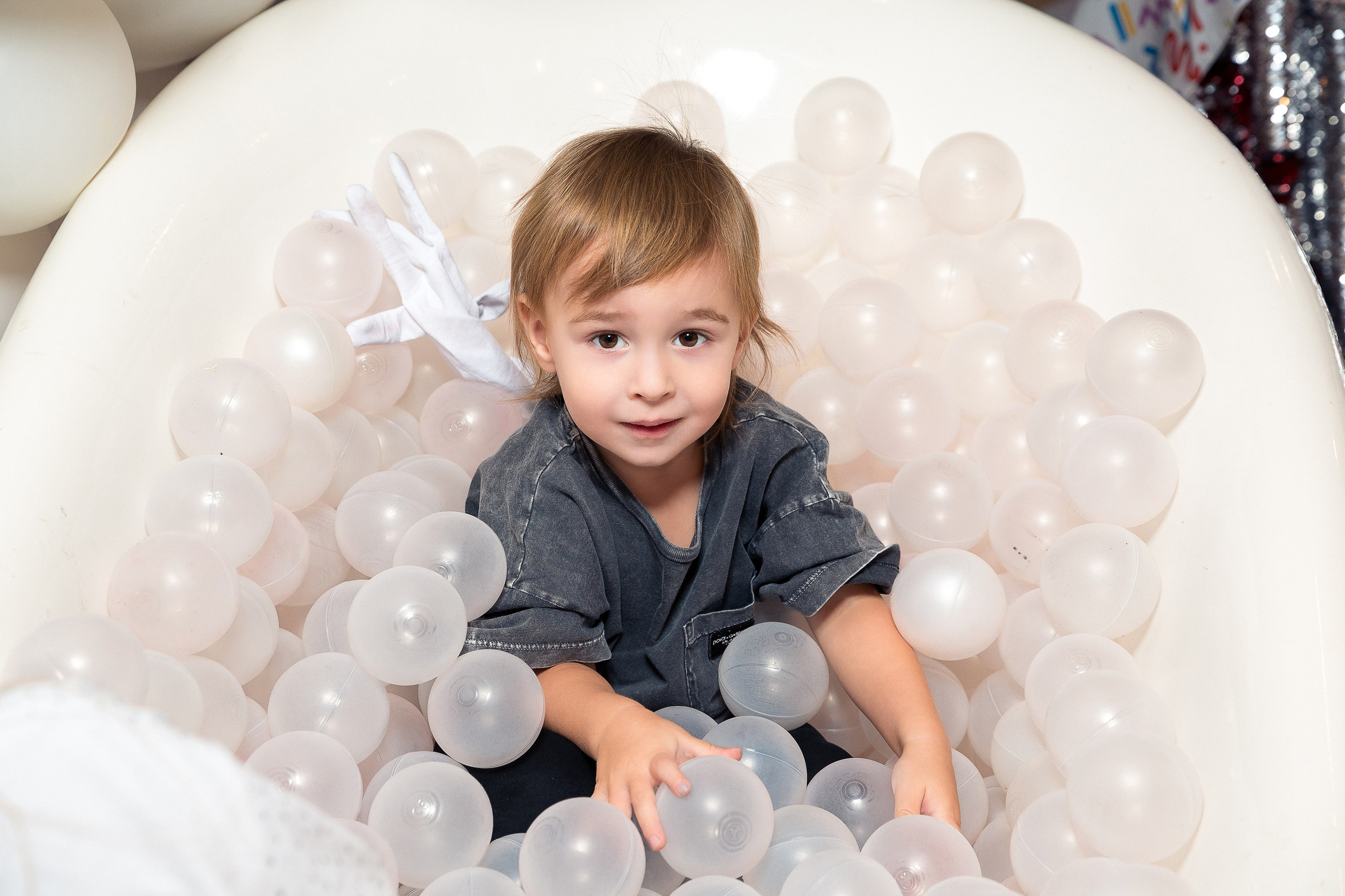 Фотограф на детское день рождения. Москва и Московская область. Репортажный Фотограф Александр Назаров. Москва и М.О