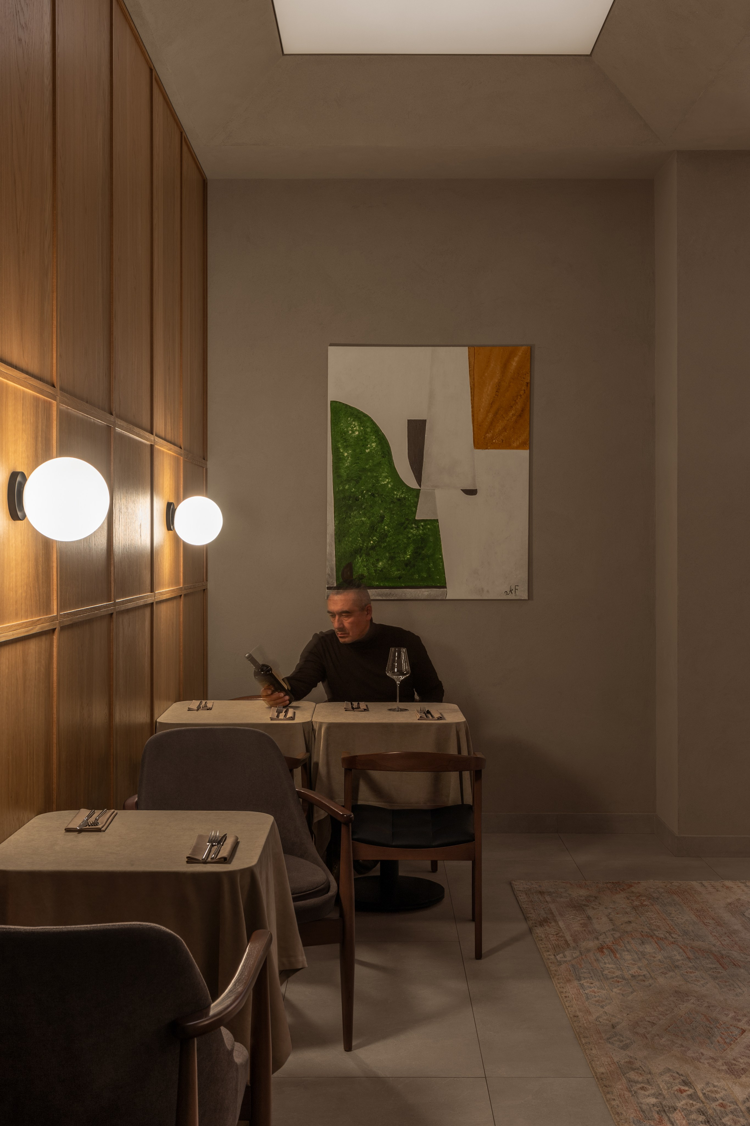 Coffeedelia Coffe & Wine. Roman Yakunin — interior photographer in Almaty, Kazakhstan