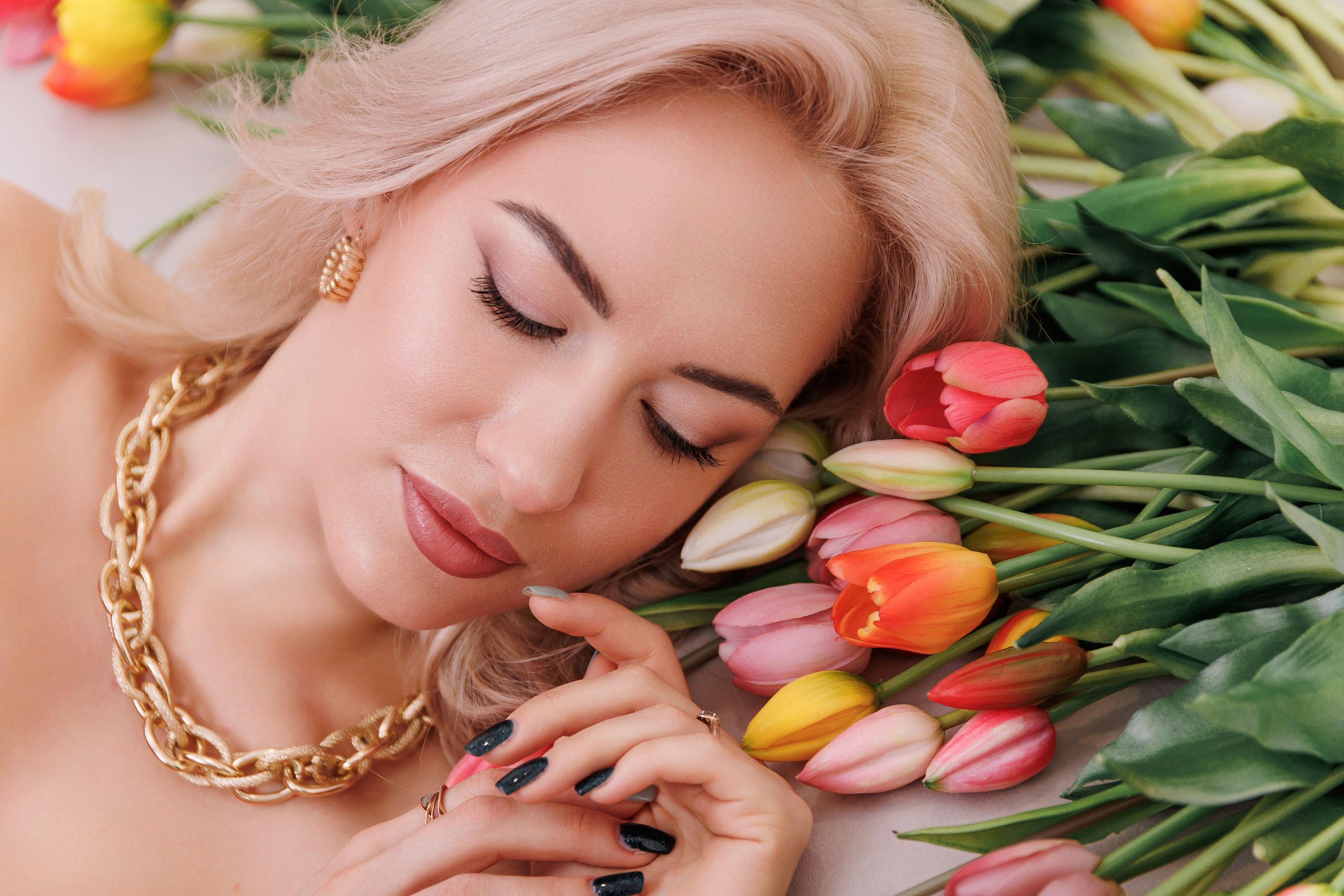 8 марта. Свадебный фотограф в Омске Яна Савина