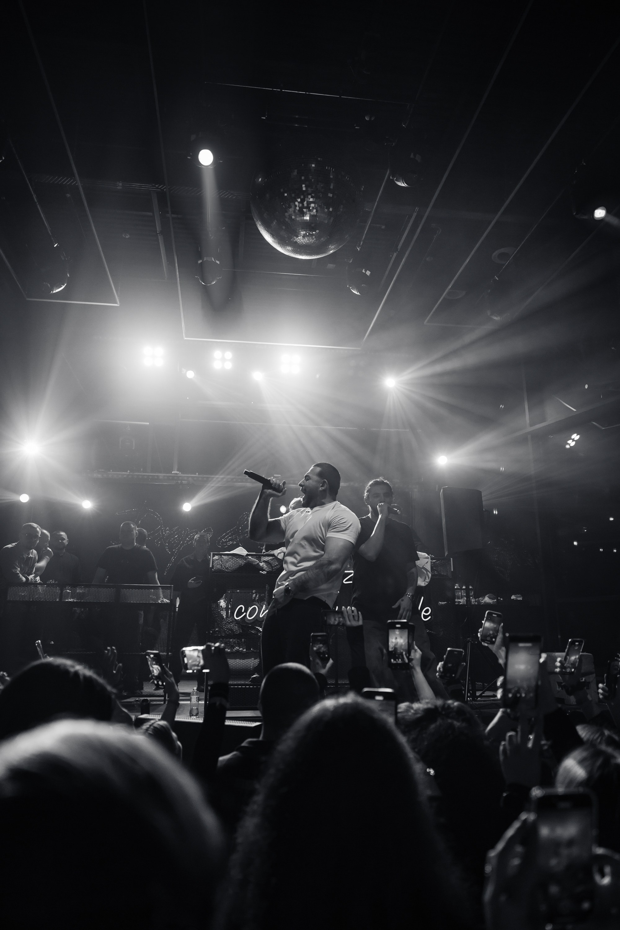 Concert. Событийный и портретный фотограф в Москве — Адам Черноуски