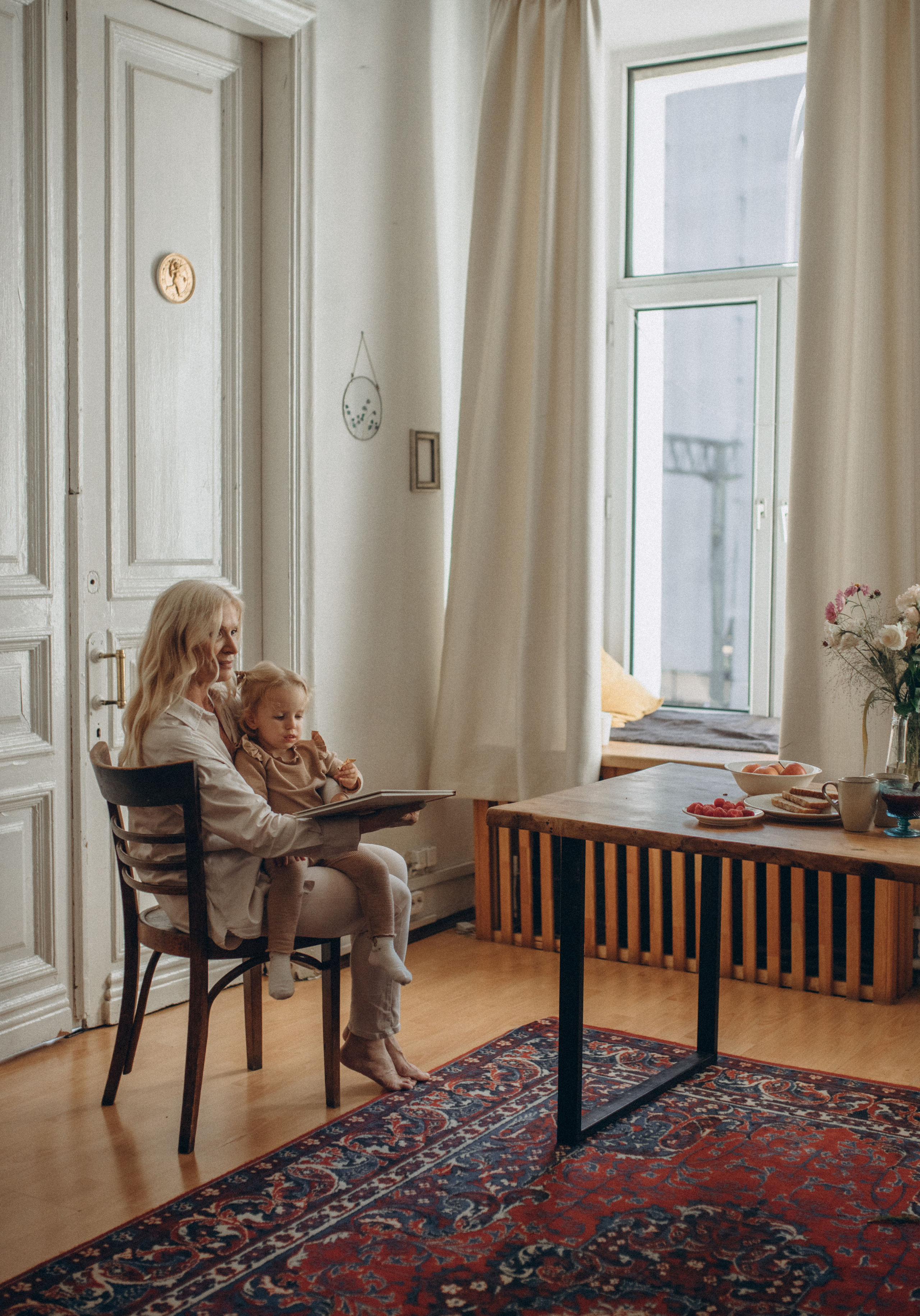 Бабушка и внучка. Семейный и индивидуальный фотограф в Москве Литинская Екатерина