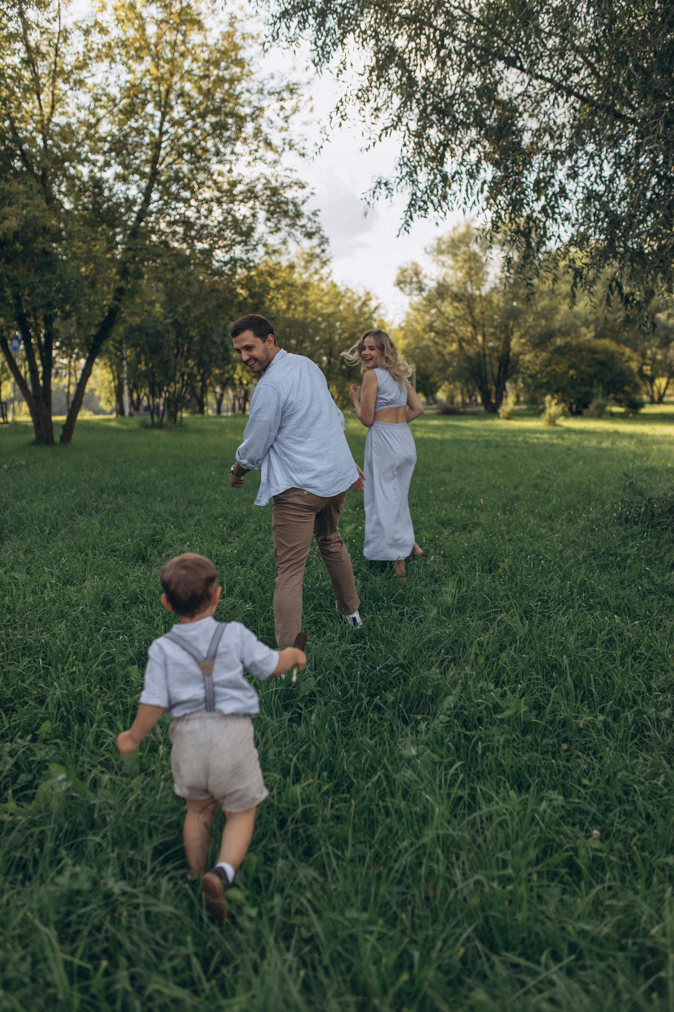 Антон, Марина, Максим и камыши. Семейный и индивидуальный фотограф в Москве Литинская Екатерина