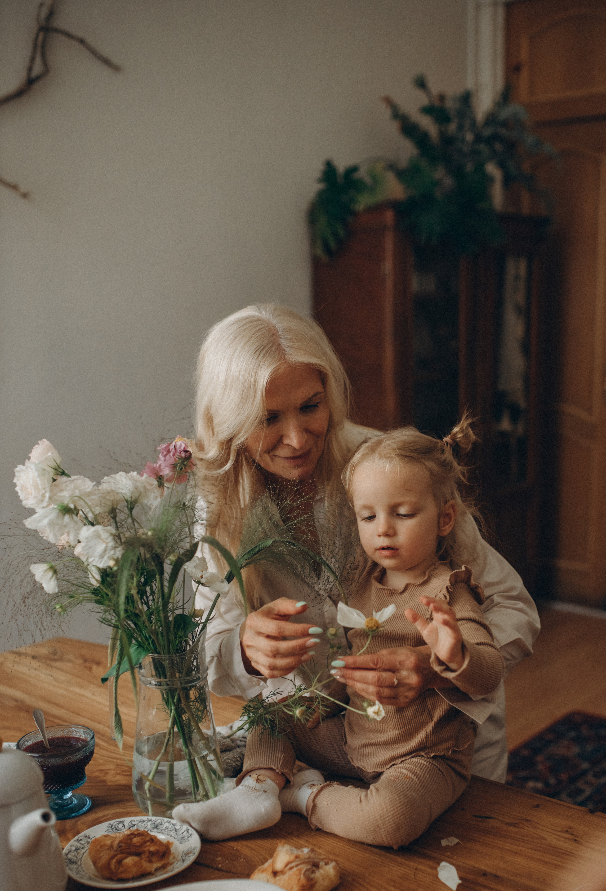 Бабушка и внучка. Семейный и индивидуальный фотограф в Москве Литинская Екатерина