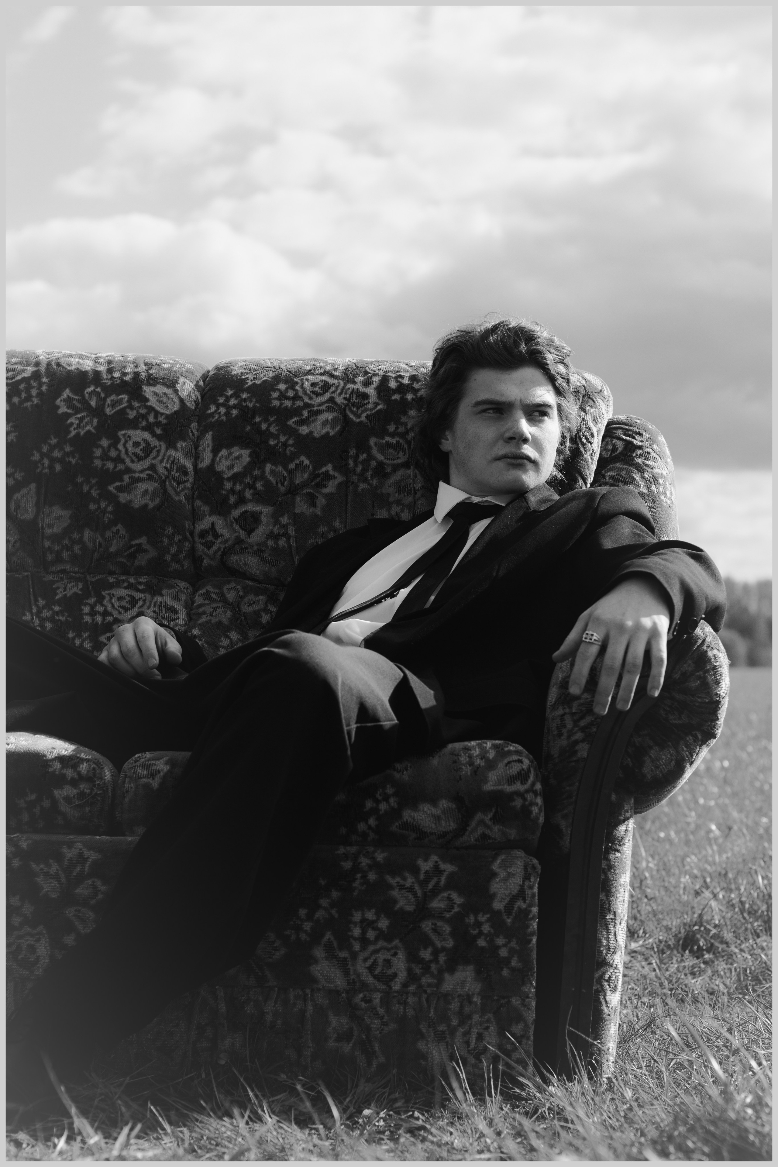 Михаил. Портретный фотограф в Орле. Готовые фото за 3 дня! Помощь в позировании. Советы по организации