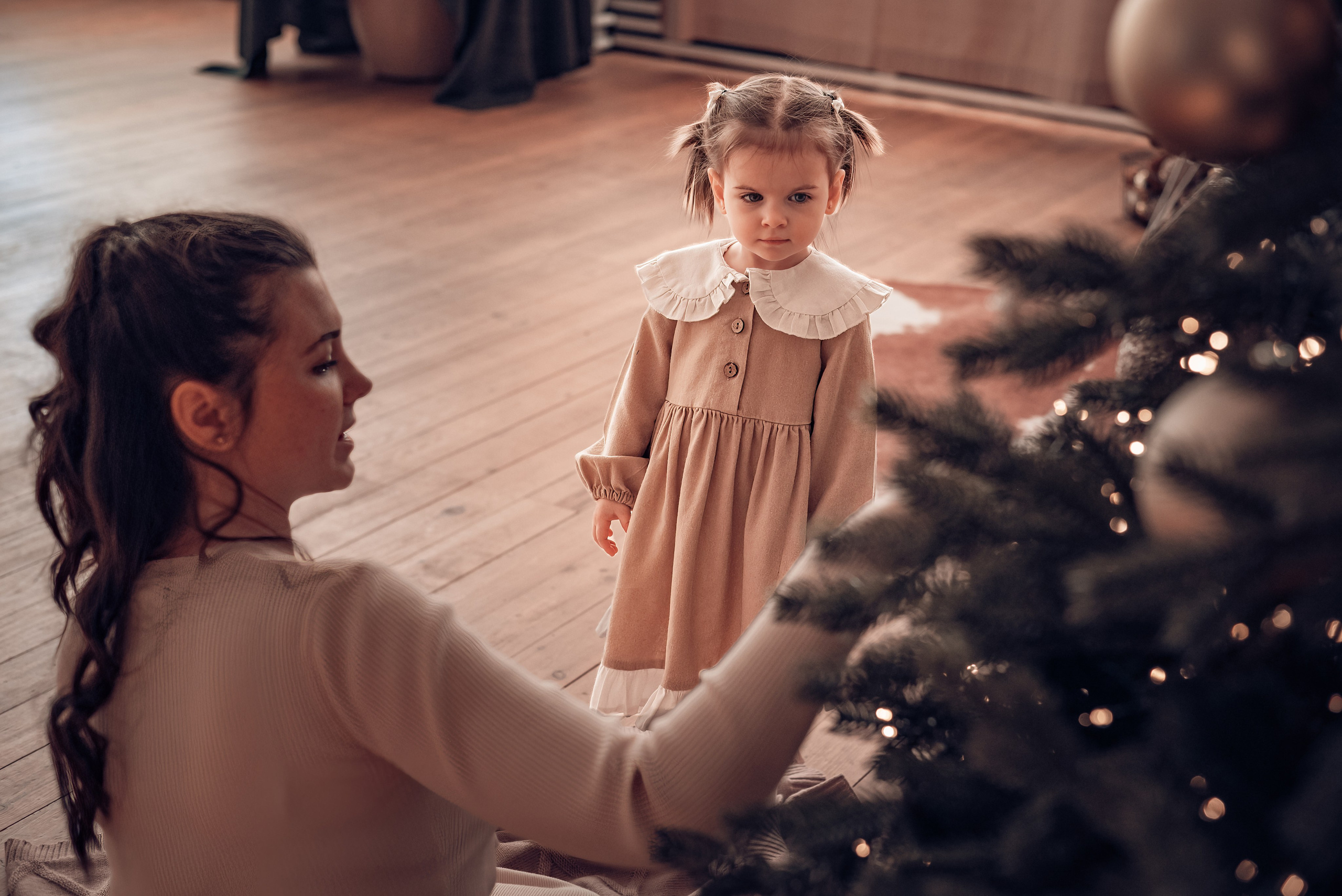 Виктория, Александр, Ванюша и Ариша. Фотографы крещения/венчания  Красноярск Татьяна и Вячеслав Переваловы