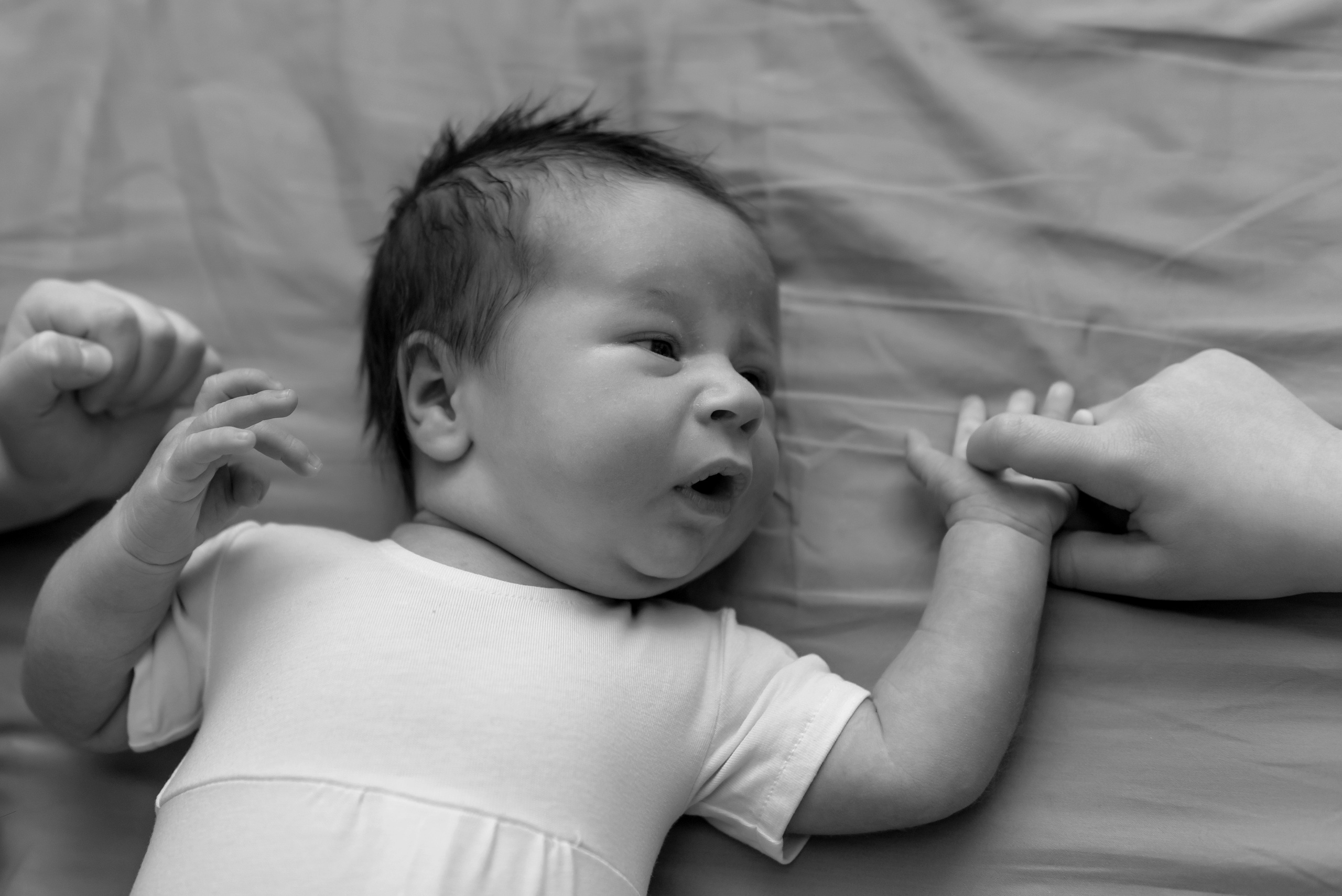 Гриша 16 дней. Детский фотограф в Долгопрудном и Москве