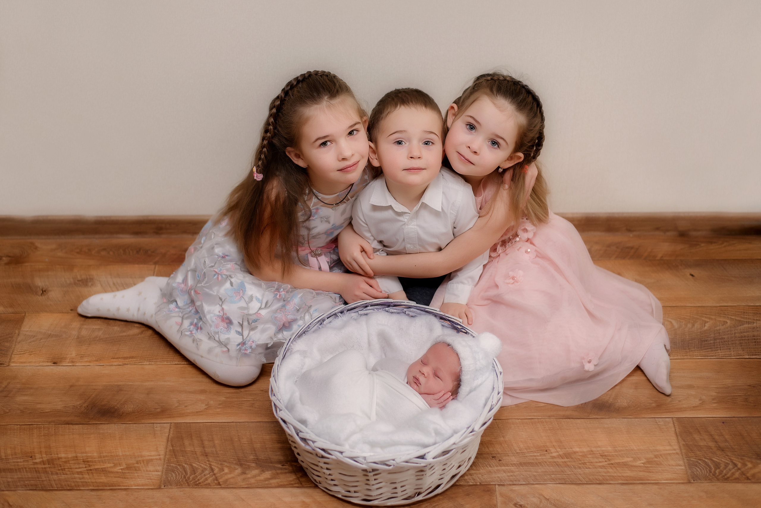 Гриша 16 дней. Детский фотограф в Долгопрудном и Москве