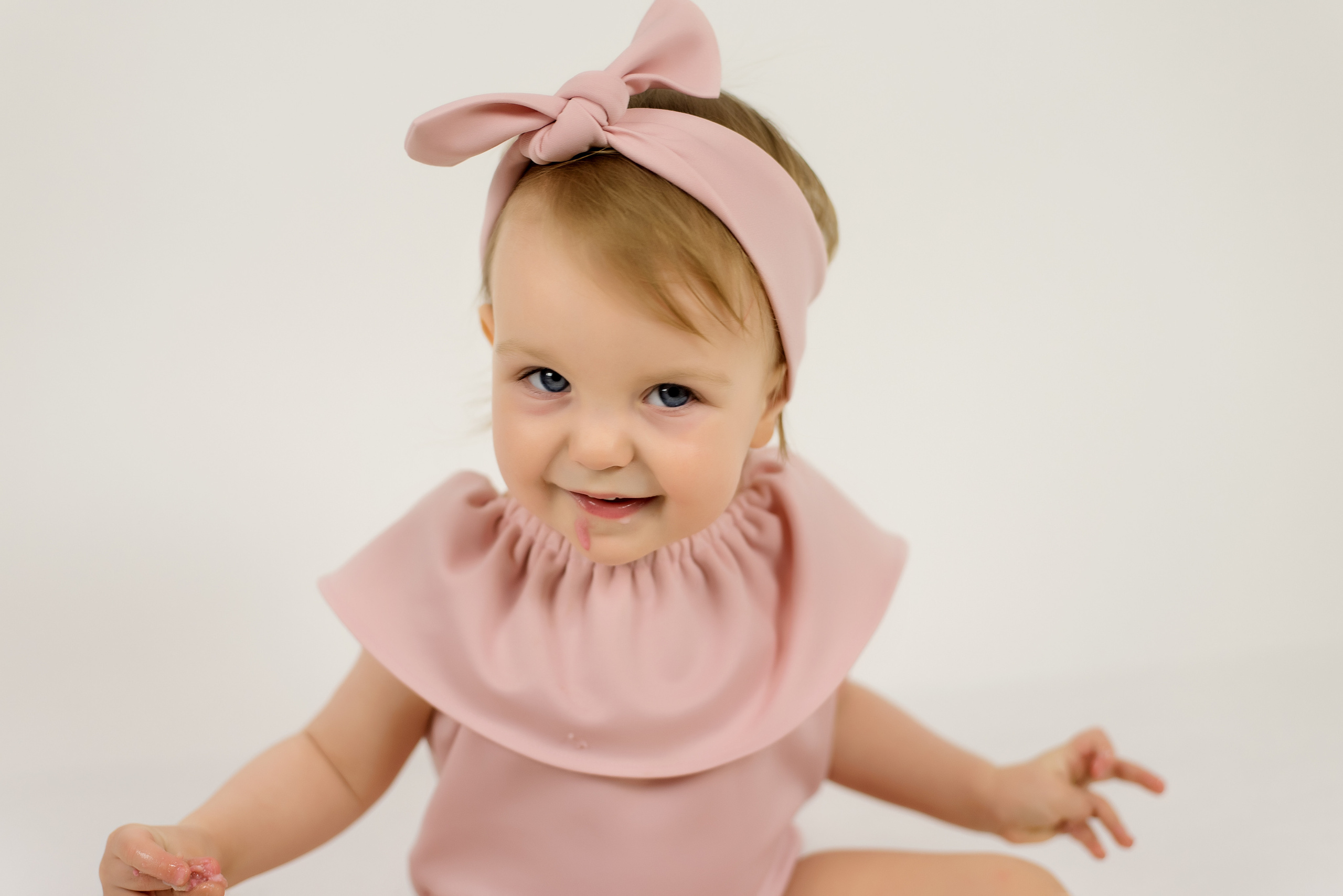 Ариша 1 годик. Детский фотограф в Долгопрудном и Москве