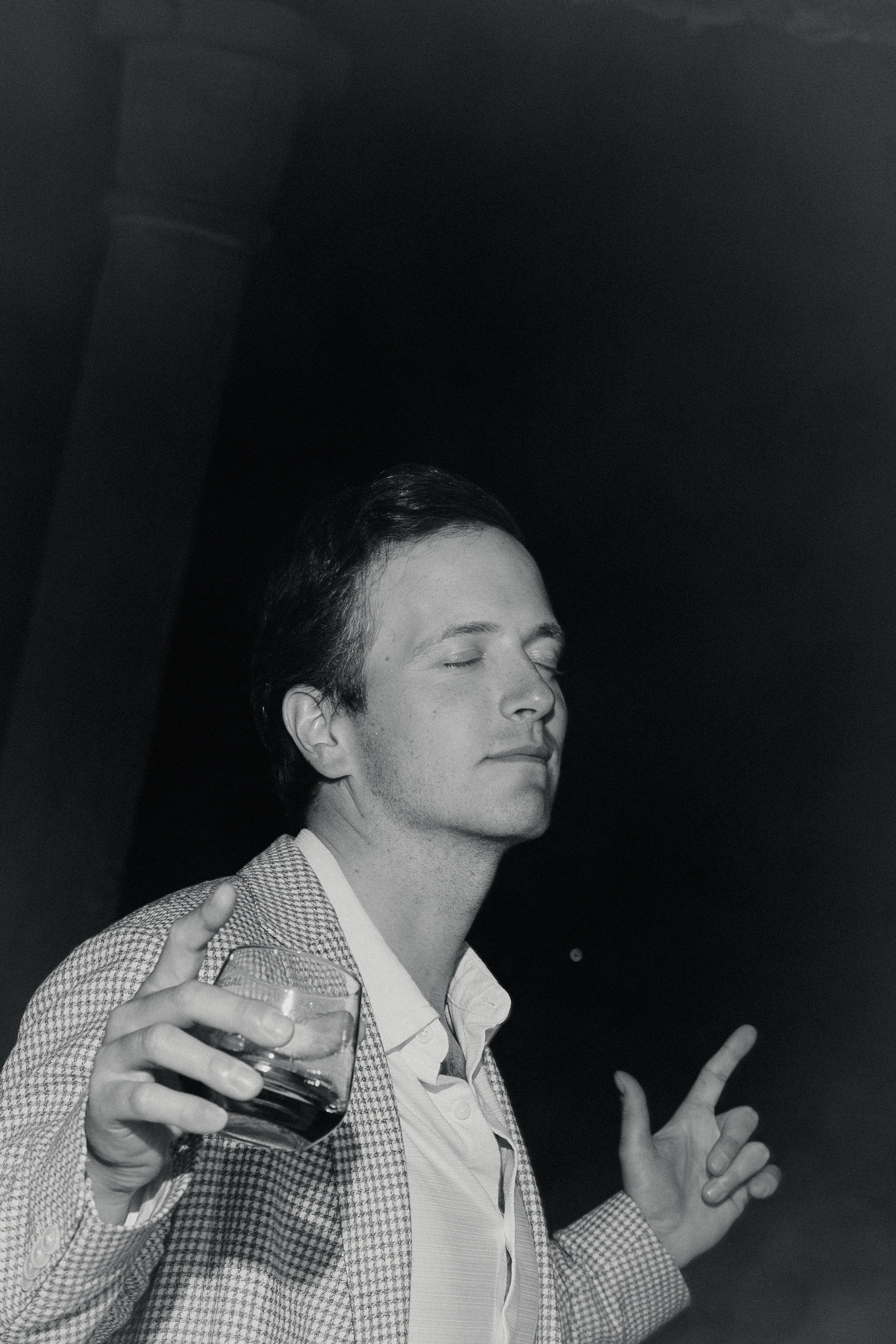 American-Russian Wedding. Wedding & Documentary Photographer based in Nuremberg — available across Europe & Turkey | Vitalii Nasonov