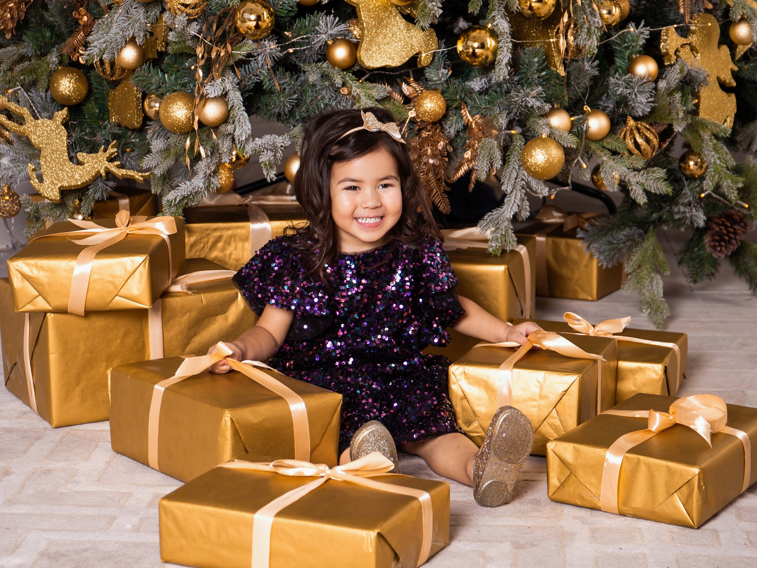 Мама с дочкой новогодняя съемка в студии. Свадебный и семейный фотограф в Москве Мила Широких