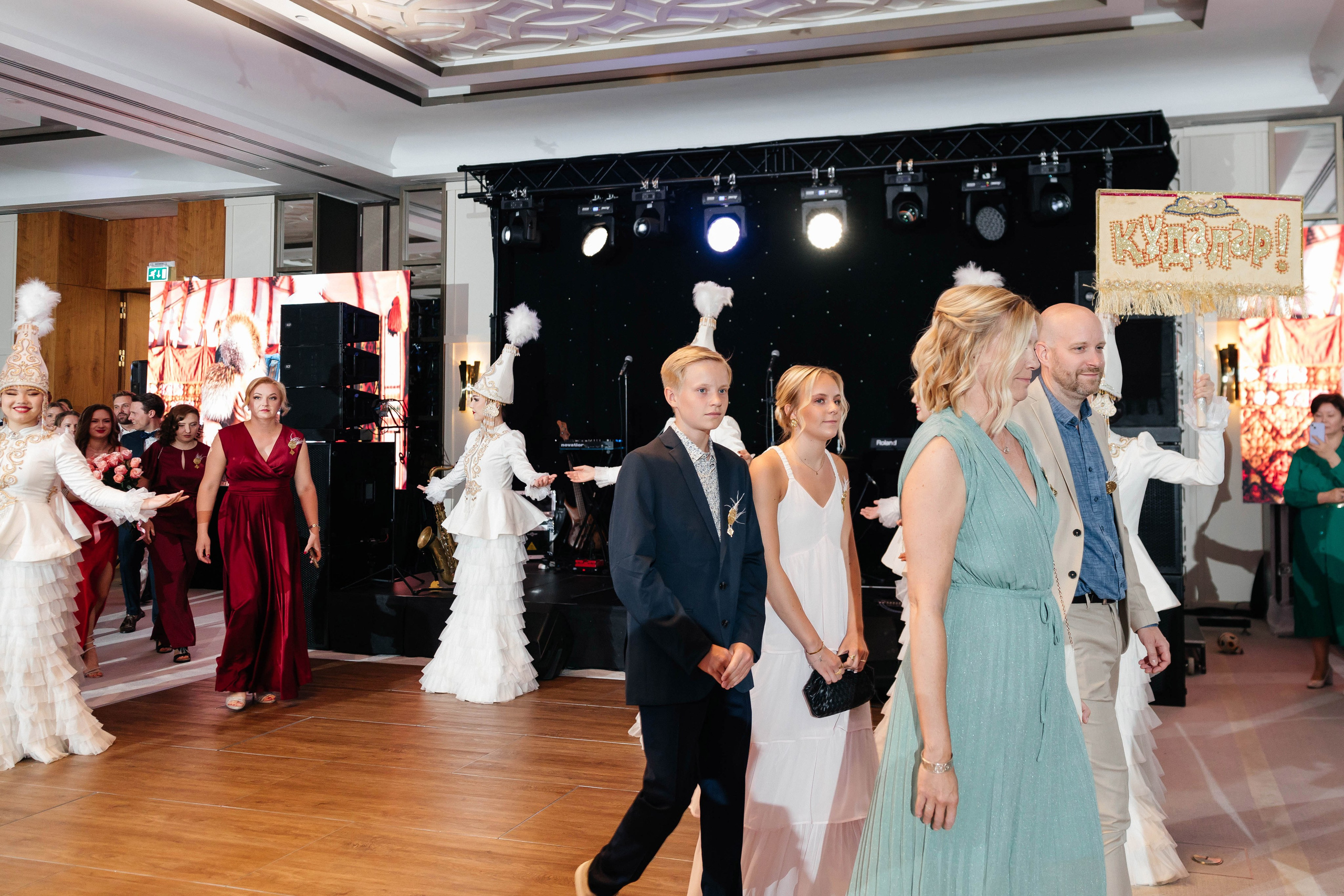 Alina Uzatu. Профессиональный фотограф в городе Астана/Алматы Даурен Сембаев