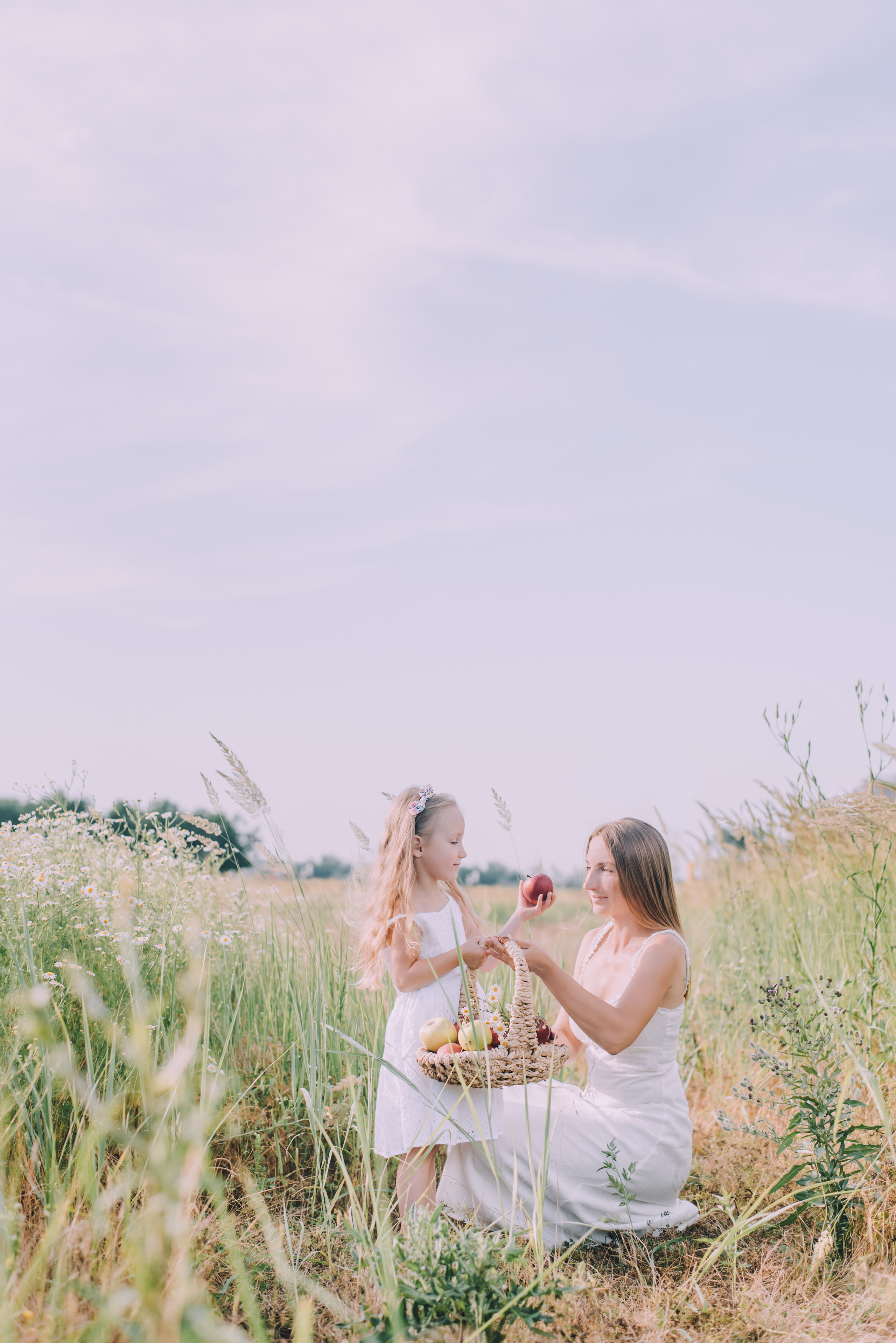 Ромашковая история Марии и Алисы. Фотограф в Краснодаре Зеленкина Дарья
