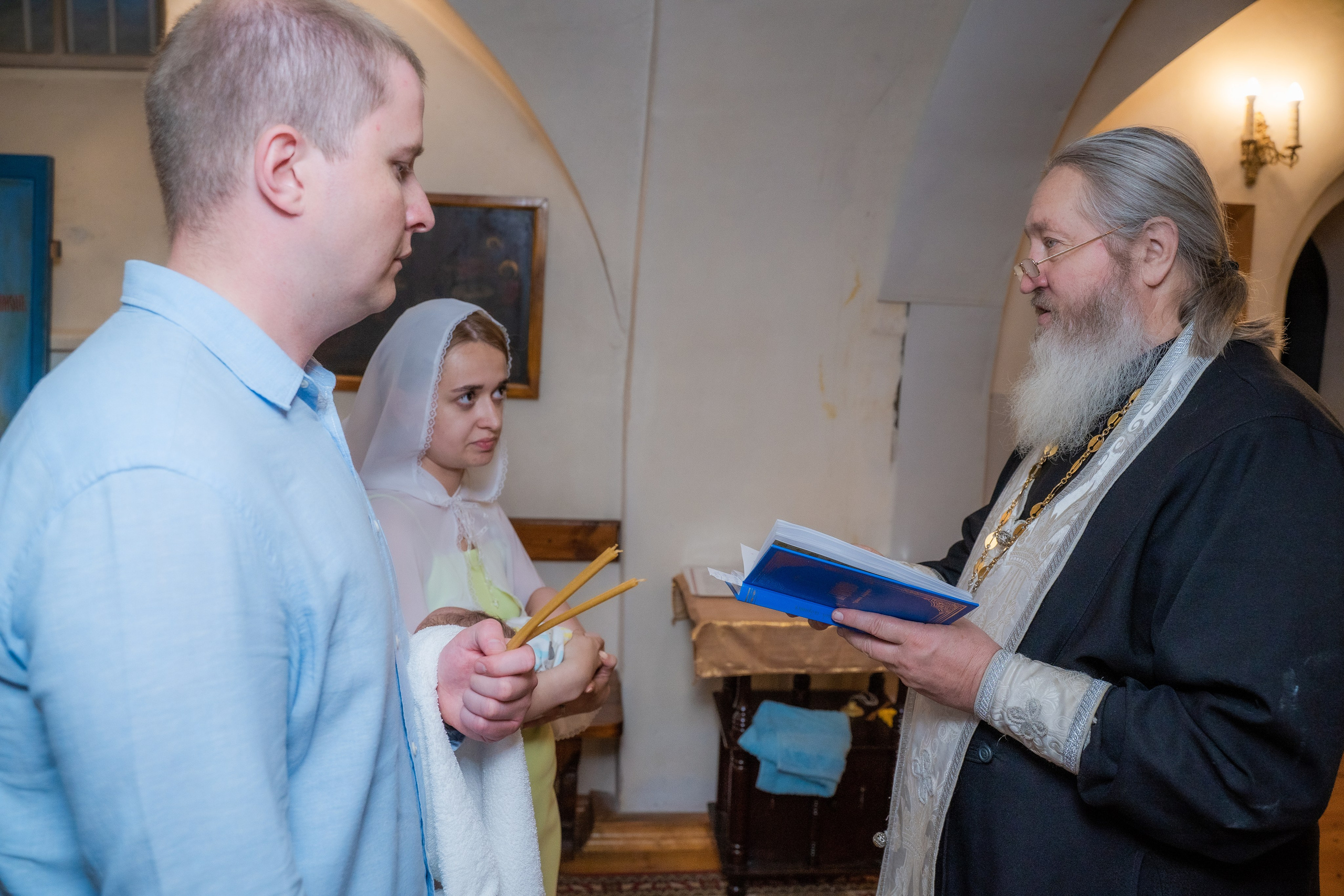 Фотосъемка крещения в Москве — сохранить таинство и создать фотокнигу