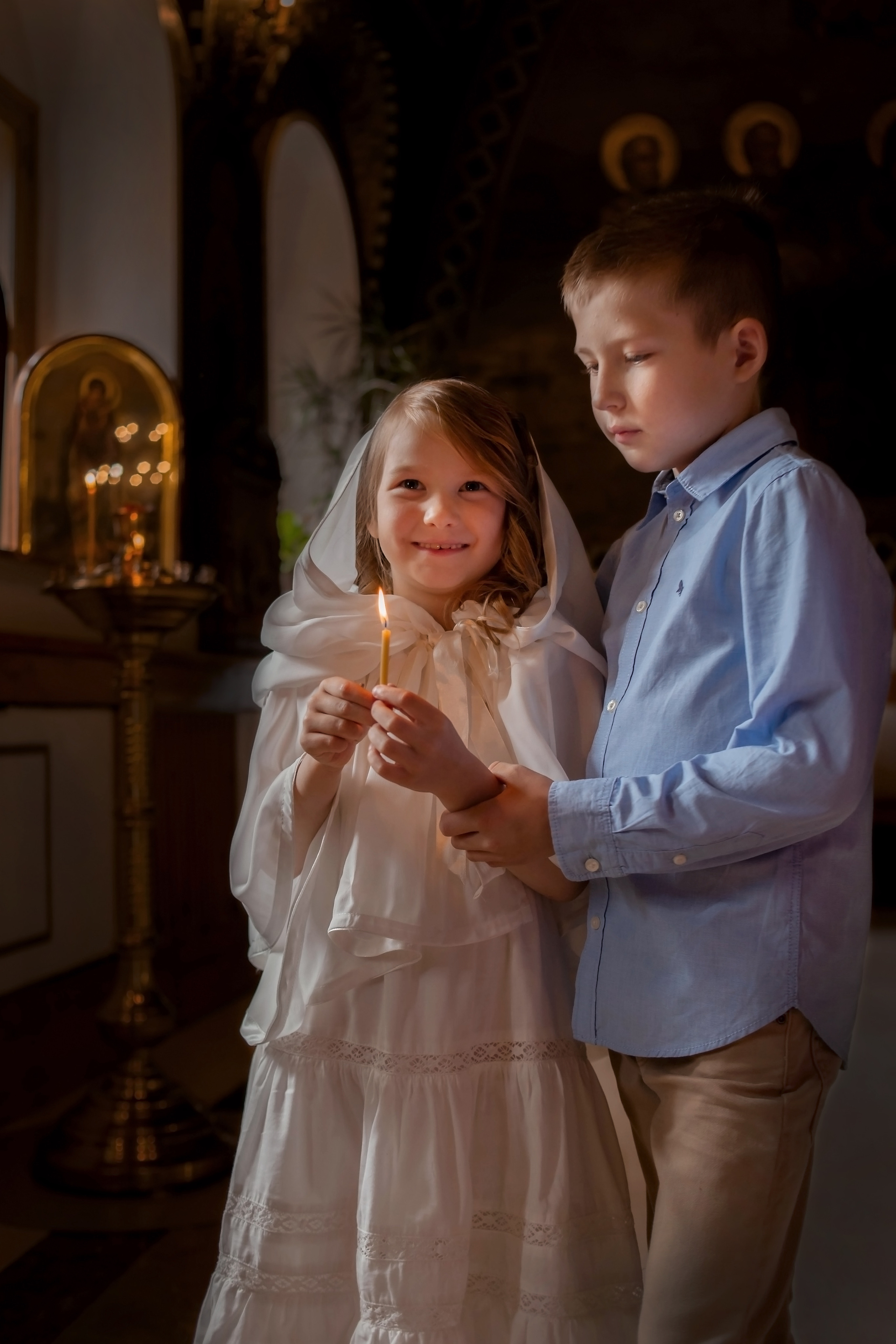 Фото в храме Петра и Павла. Семейный, детский и церковный фотограф в Воронеже Валентина Борзикова