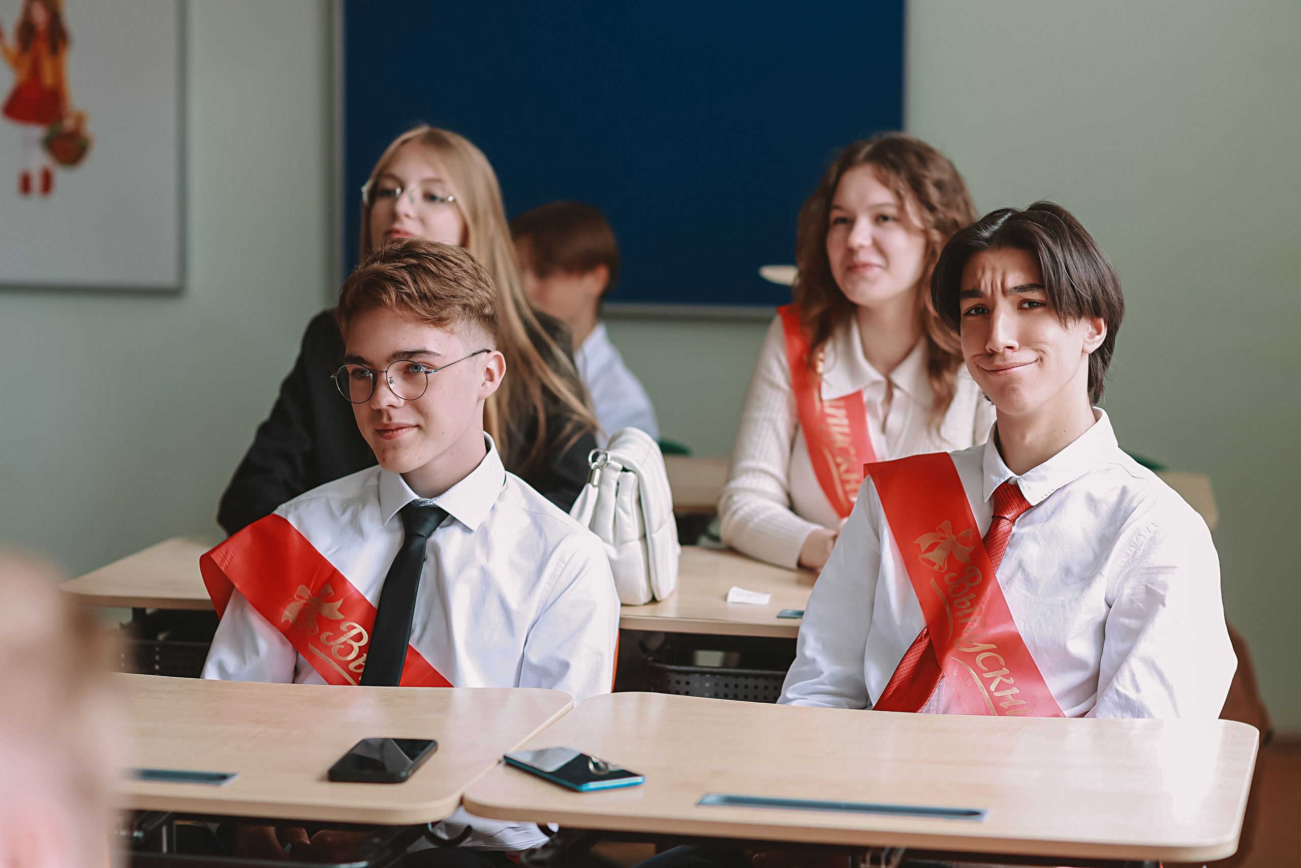 Последний звонок. Семейный фотограф Тюмень, фотограф на роды Салмина Мария