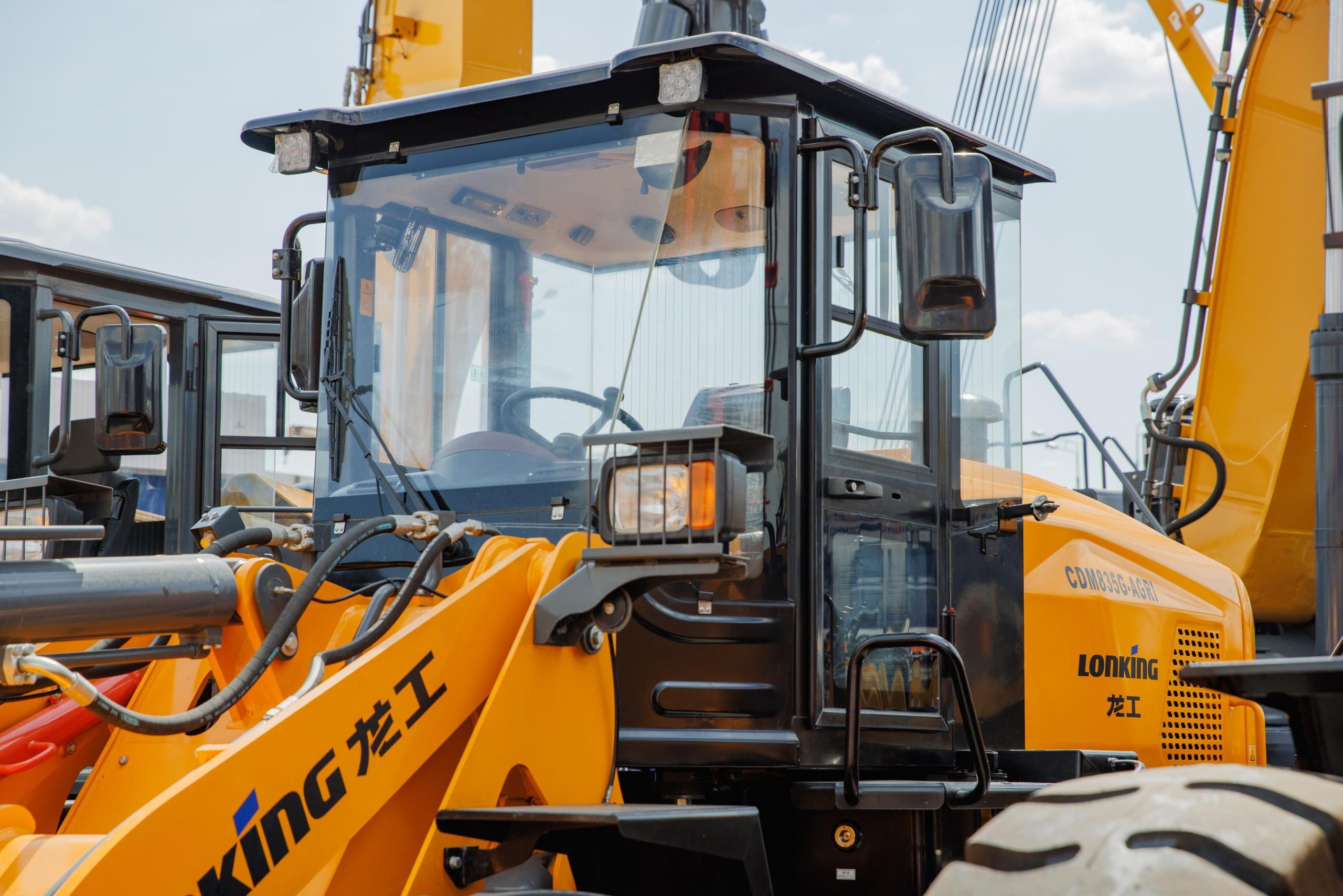 Выставка Спец. Техники. Фотограф Москва Шептаев Артём