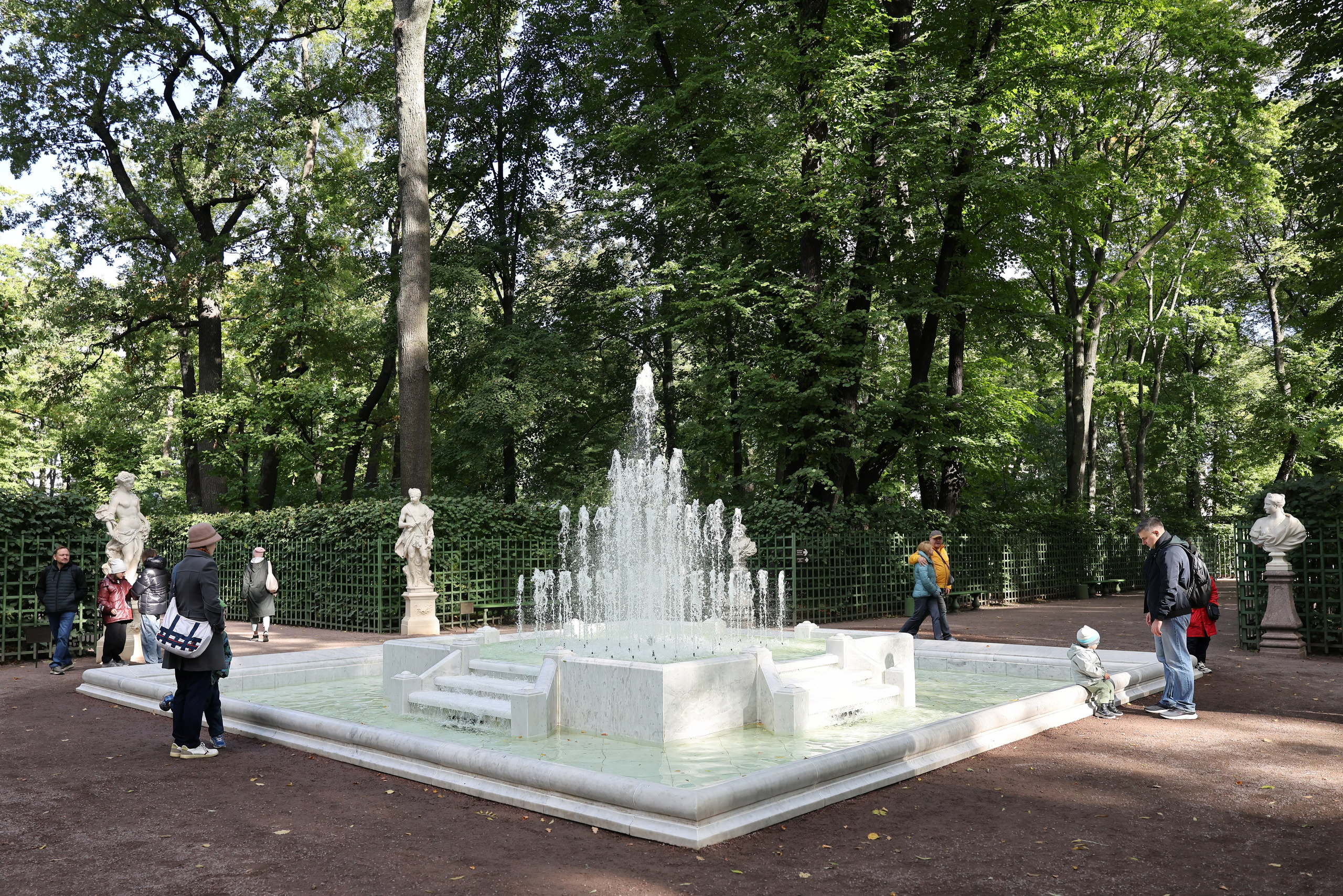 Это Питер, детка. Добро пожаловать в студию «Цифровой скульптор»  где искусство встречается с технологиями!