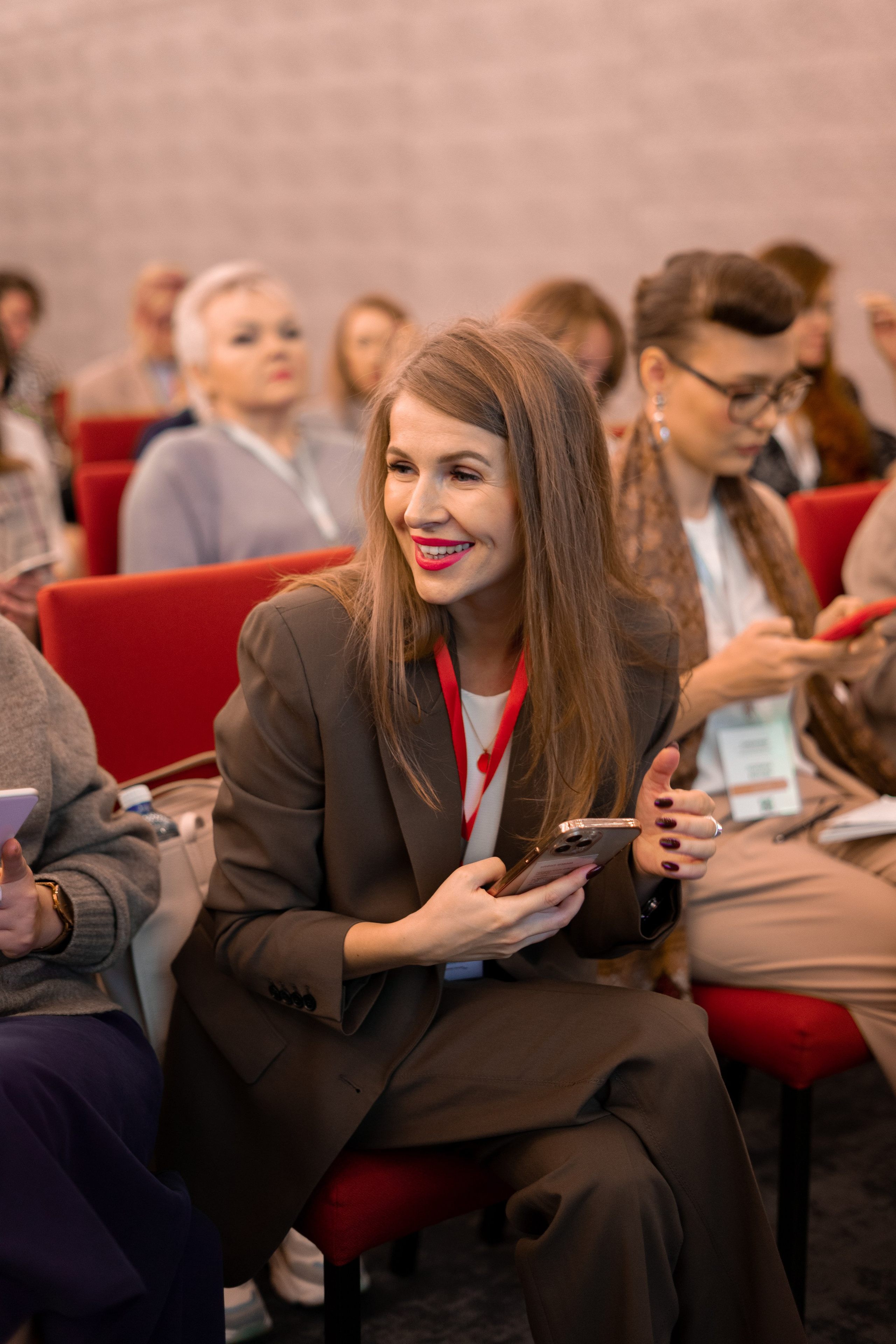 OPENMIND. Портретный и семейный фотограф в Мариуполе, РФ. Даша Жогло