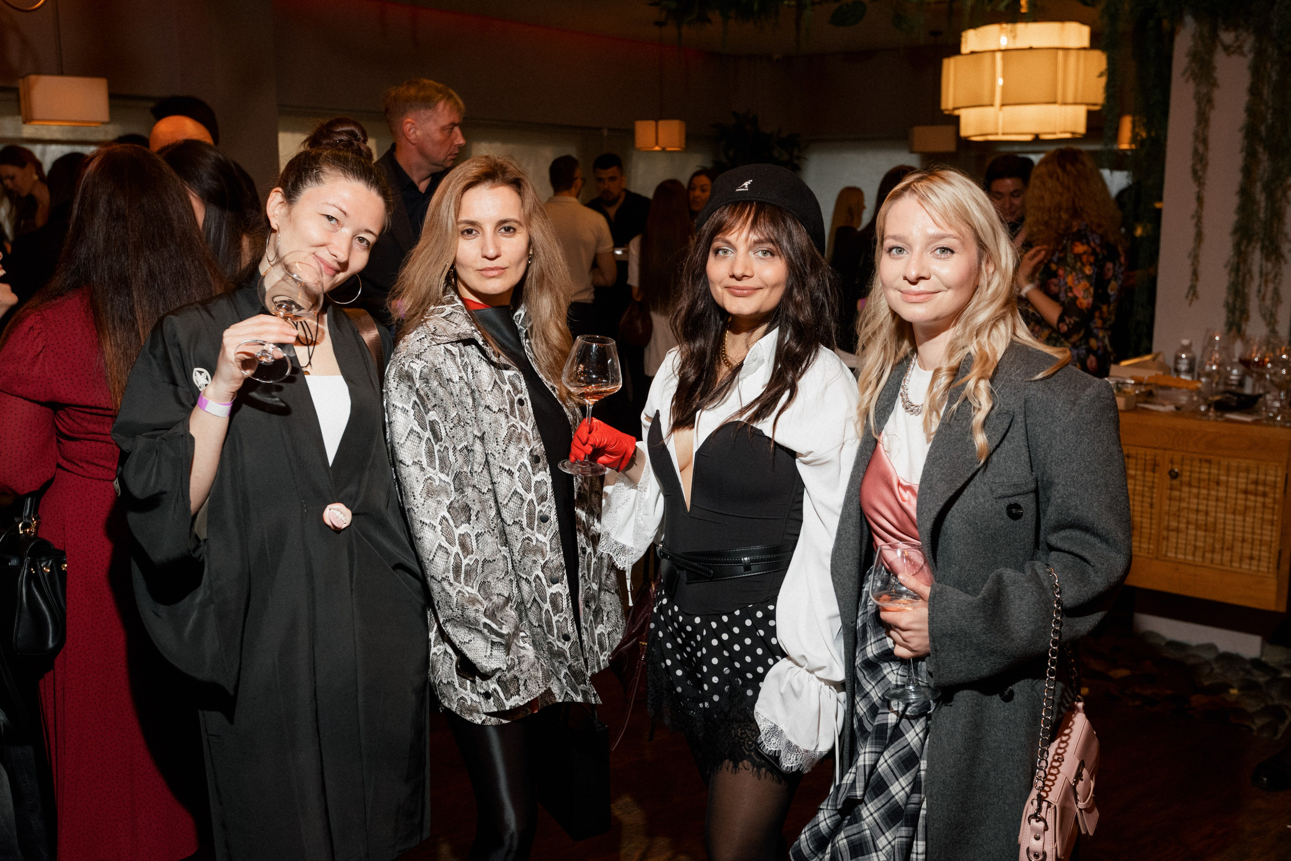 ФЕСТИВАЛЬ КЛАССИЧЕСКИХ ИГРИСТЫХ. СВОИ. ФОТООТЧЕТЫ-СОБЫТИЯ-МЕСТА