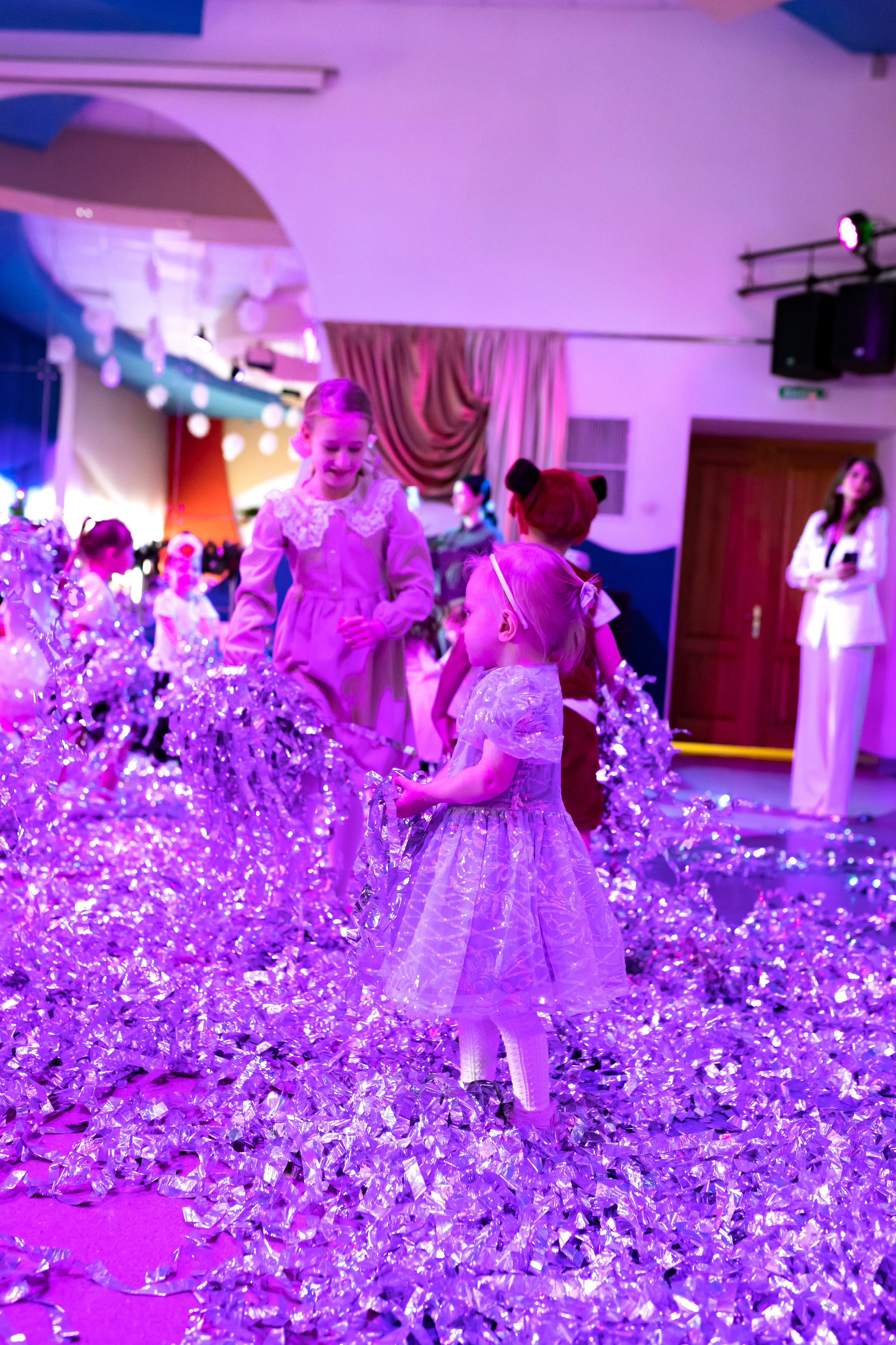 Утренник в ДОФ 04.01.25. Ольга Смирнова юрист, фотограф