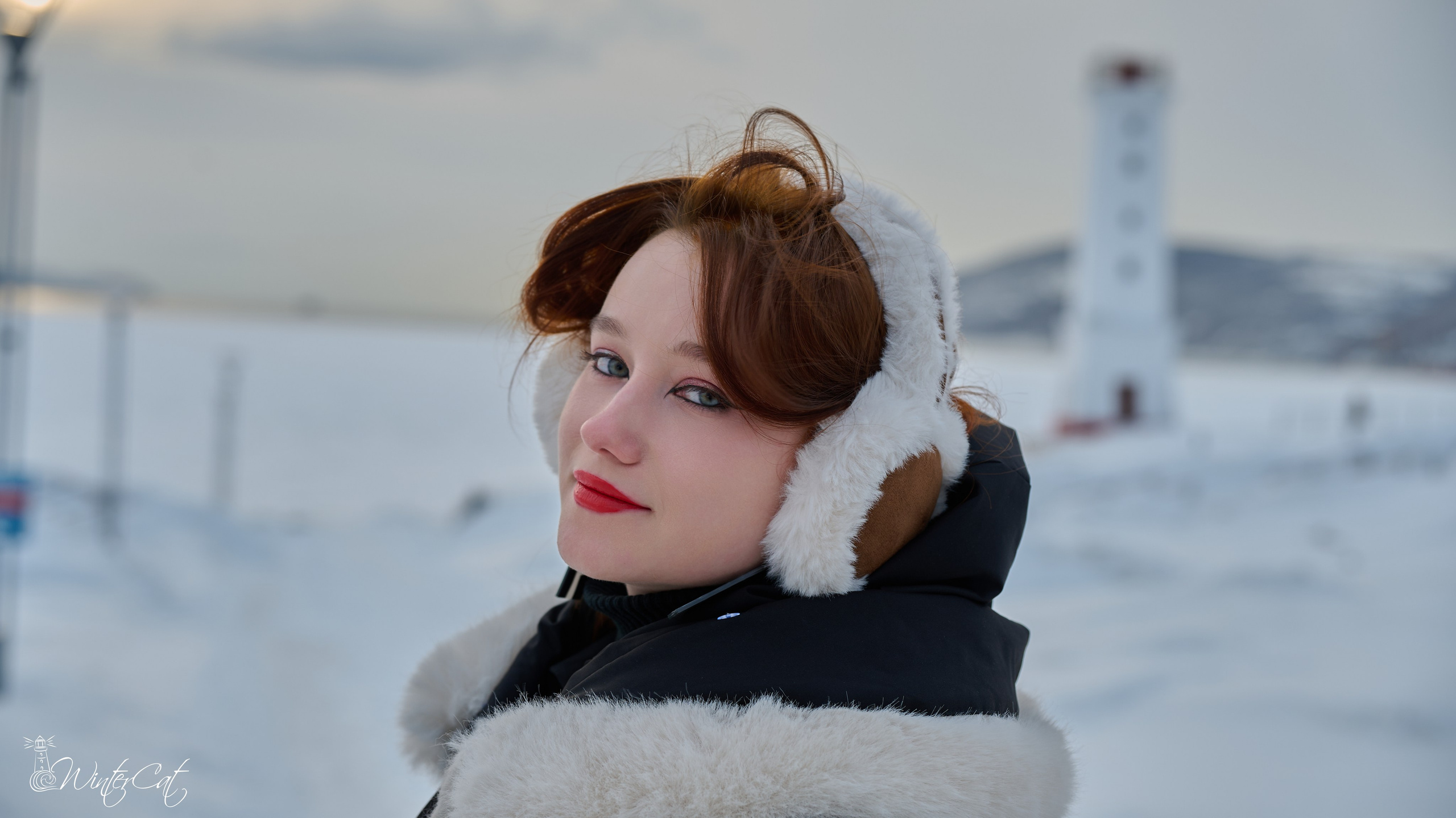 Алёна на Маяке. Портретный и репортажный фотограф в Магадане Андрей Нефедов WinterCatPhoto
