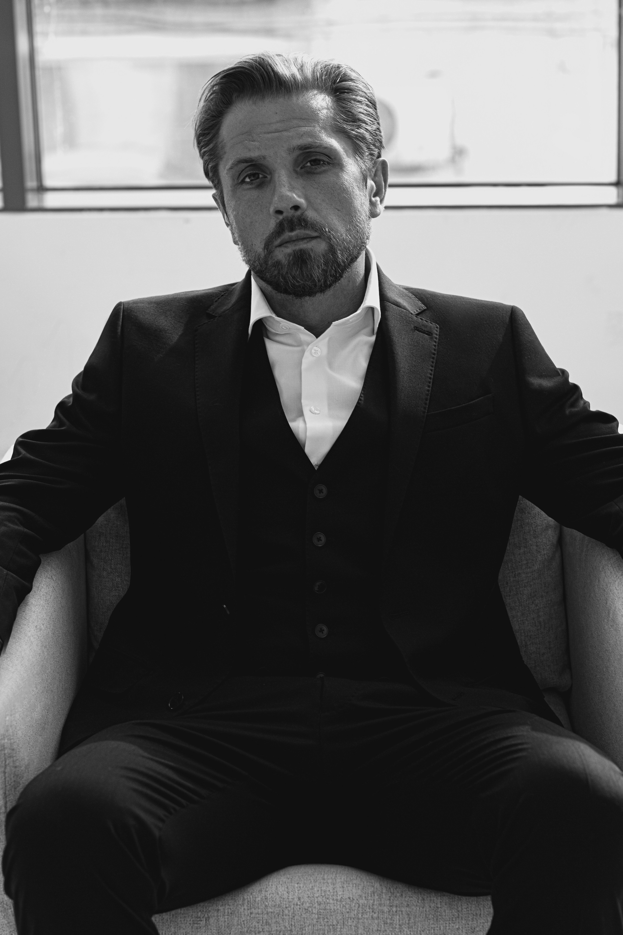 СЕЛЕБРИТИ. Жиркова Ирина — фотограф для брендов в Москве