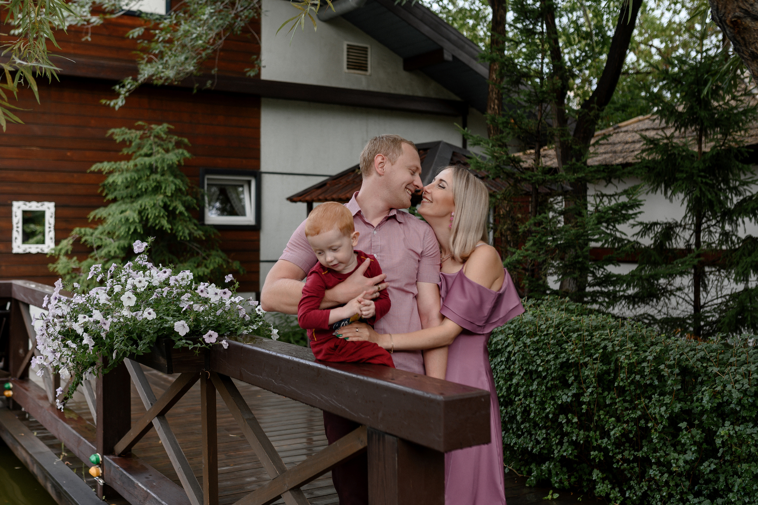 Прогулка в Садах Мечты. Свадебный и семейный фотограф в Красноярске Виктория Тимонина