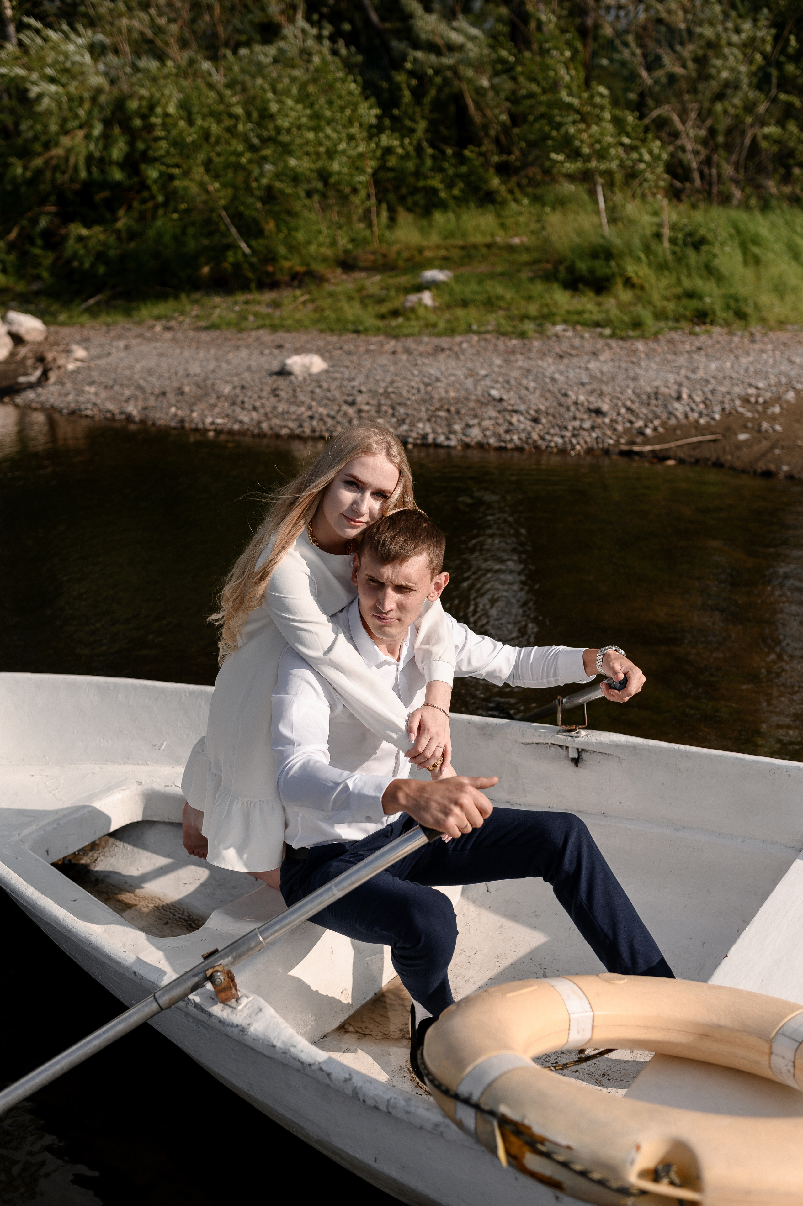 Прогулка на лодочке. Свадебный и семейный фотограф в Красноярске Виктория Тимонина