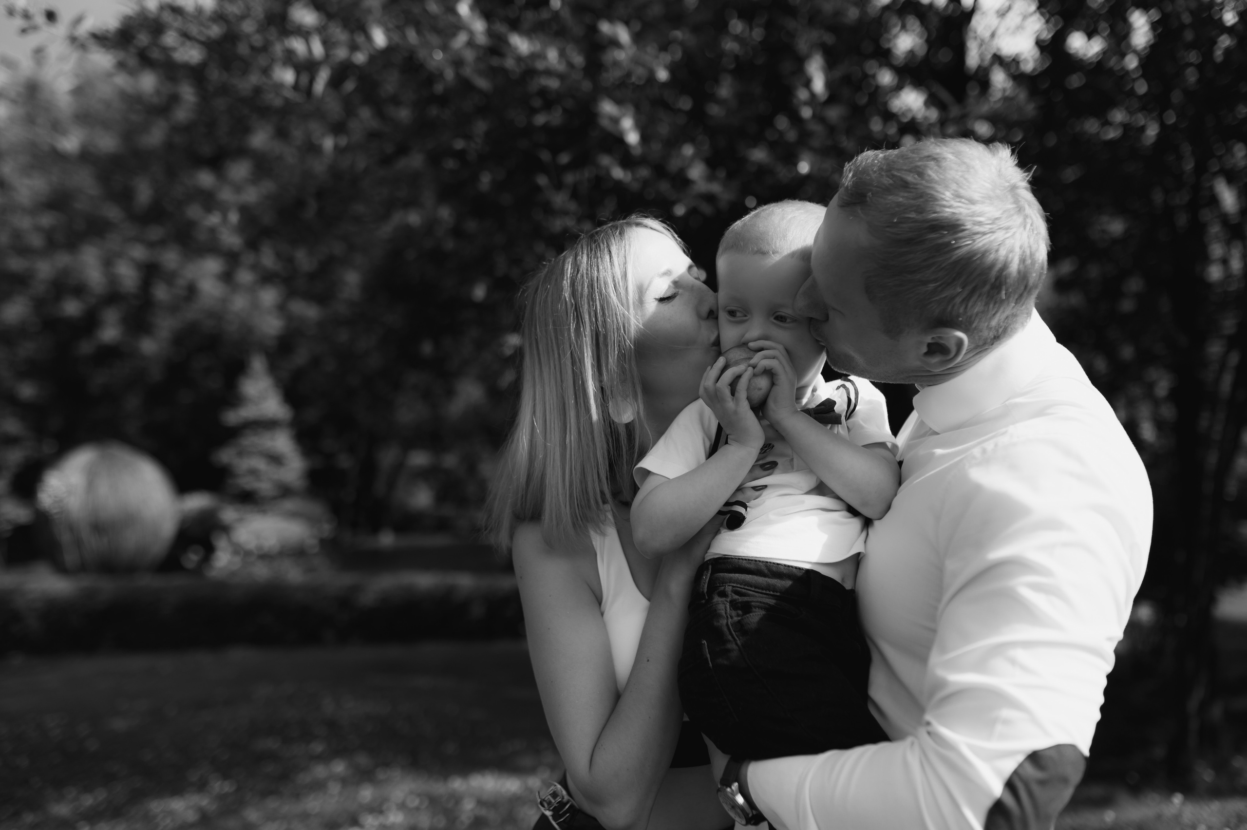 Прогулка в Садах Мечты. Свадебный и семейный фотограф в Красноярске Виктория Тимонина