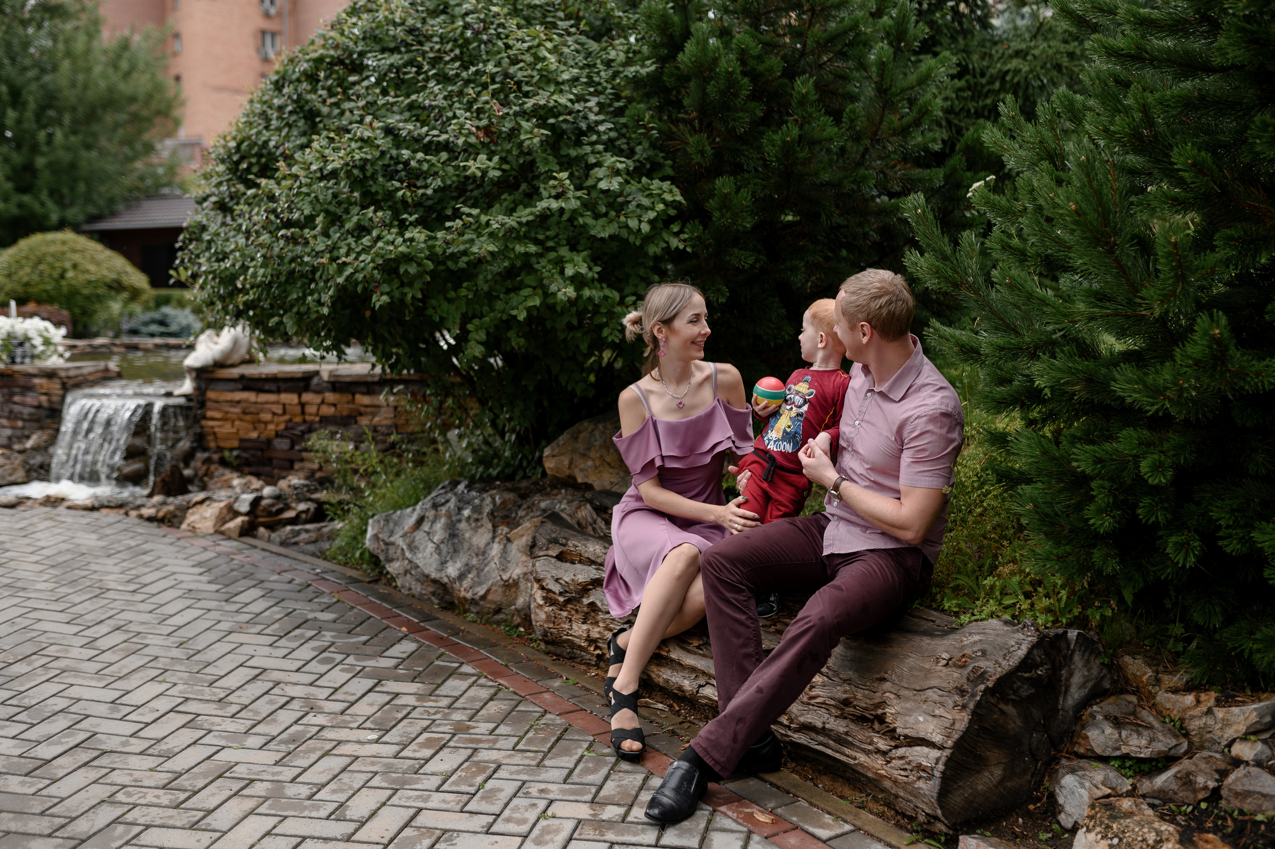 Прогулка в Садах Мечты. Свадебный и семейный фотограф в Красноярске Виктория Тимонина