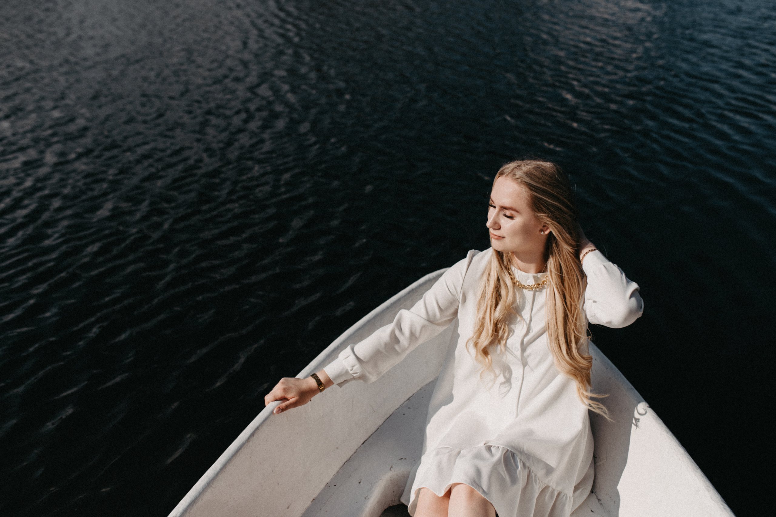 Прогулка на лодочке. Свадебный и семейный фотограф в Красноярске Виктория Тимонина