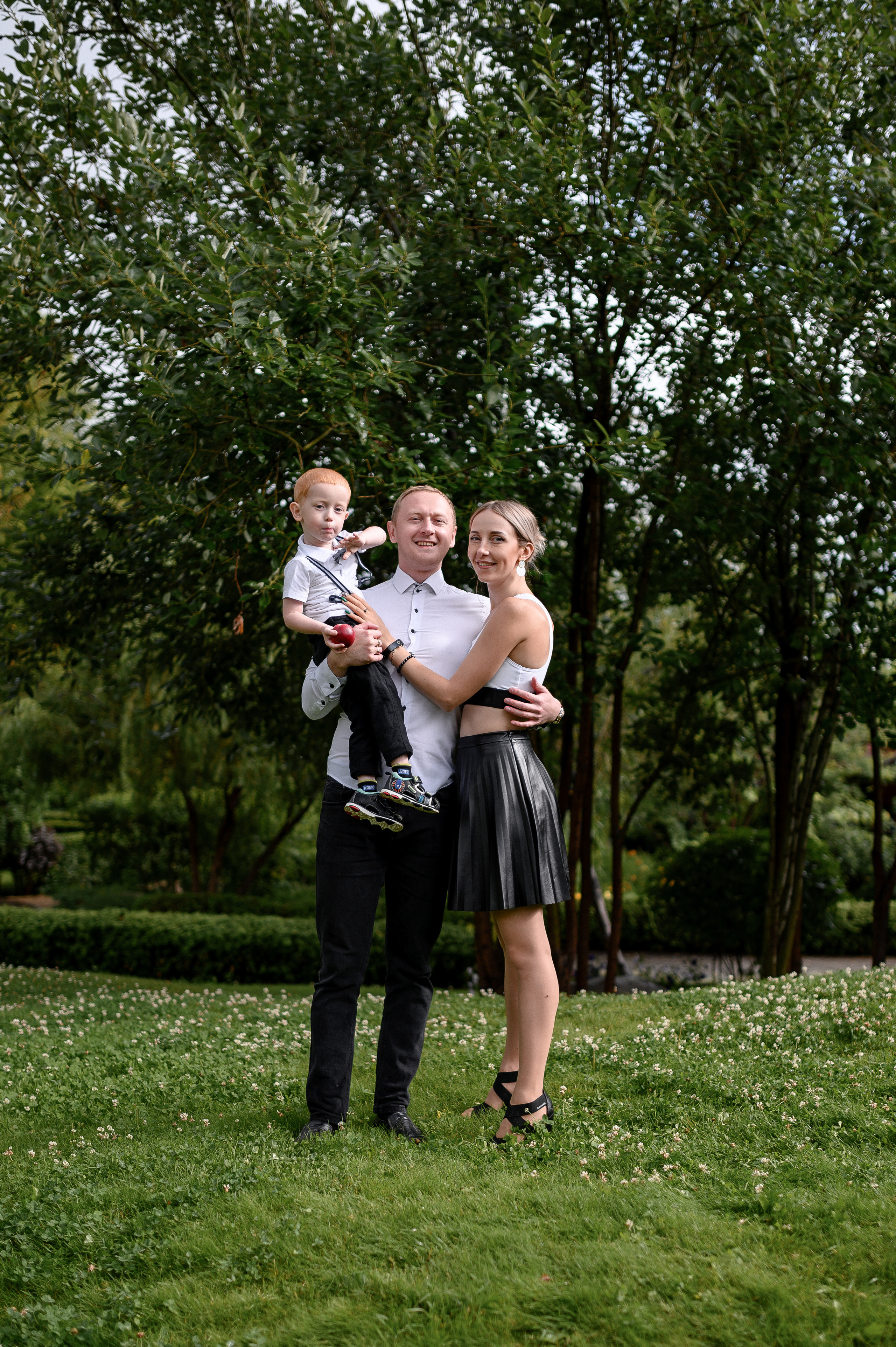 Прогулка в Садах Мечты. Свадебный и семейный фотограф в Красноярске Виктория Тимонина